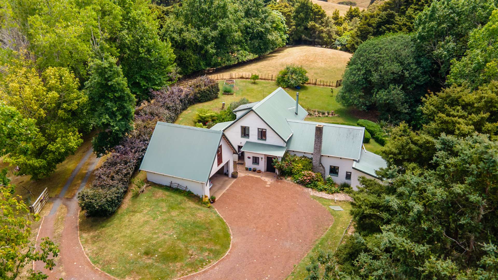 196 Tomarata Valley Road photo 0