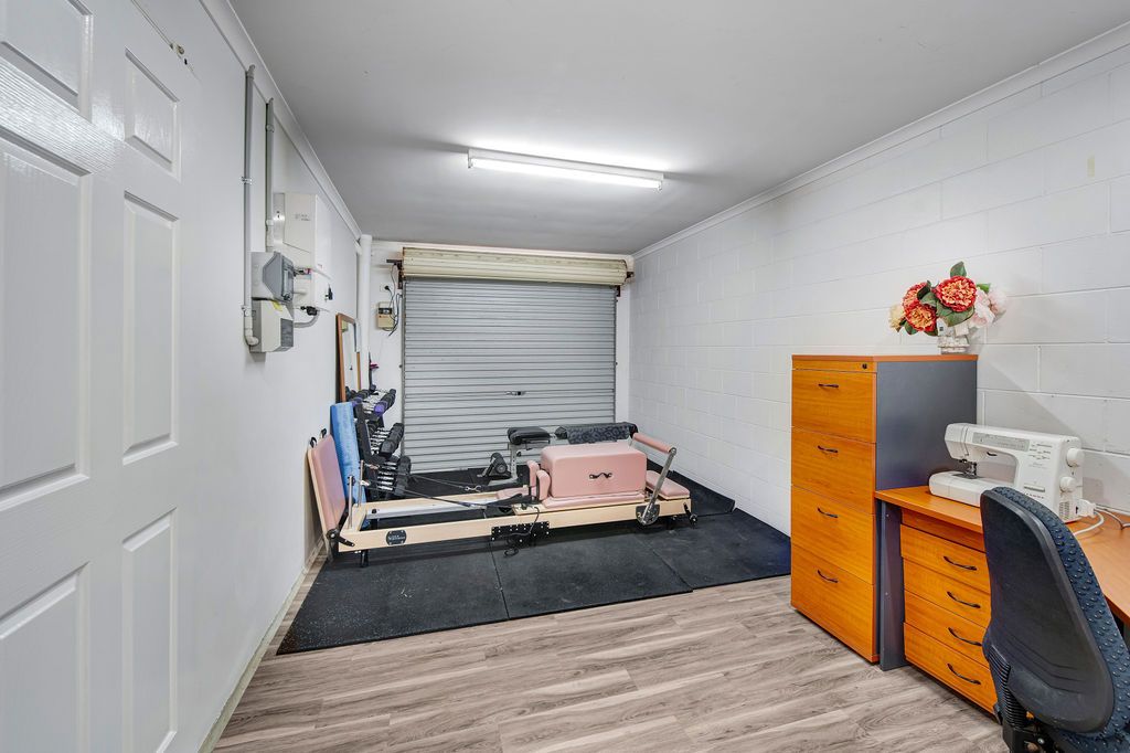 2/69 Anzac Avenue — photo 14 of 17