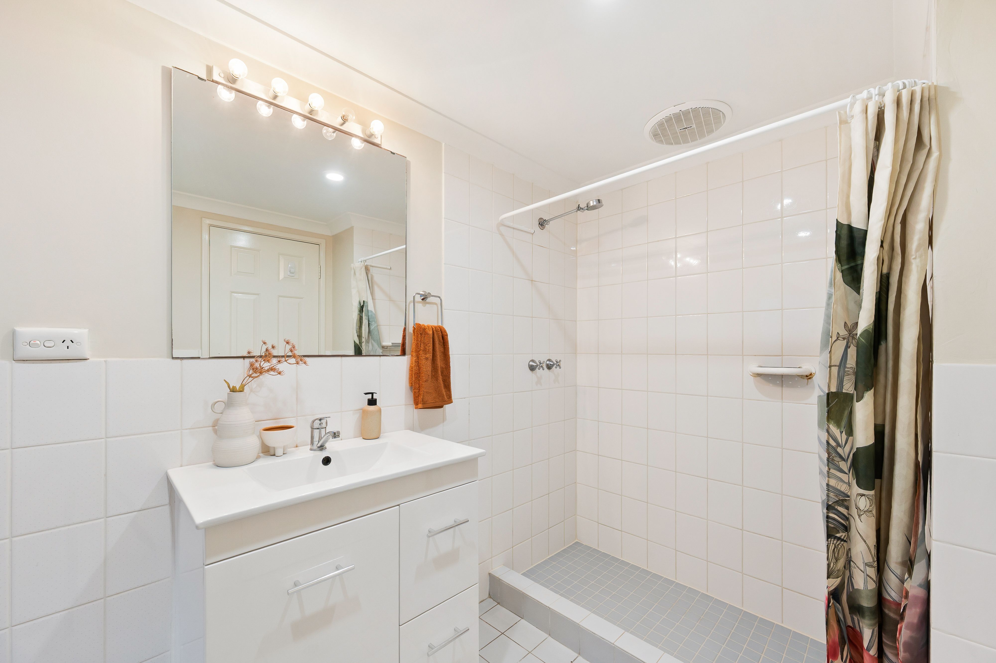 21 Bolton Place — photo 15 of 19