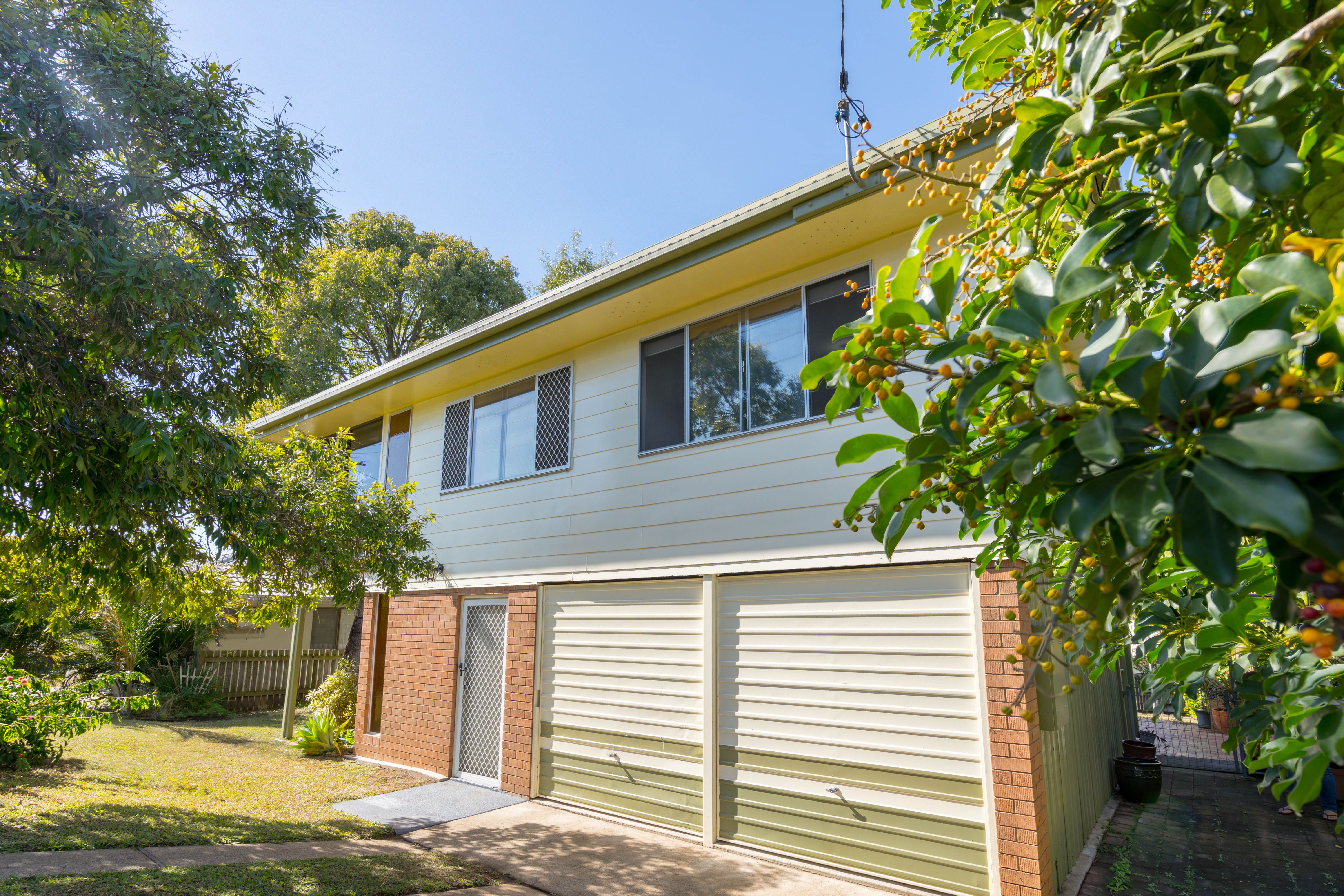 10 Bryant Court, Silkstone, QLD 4304