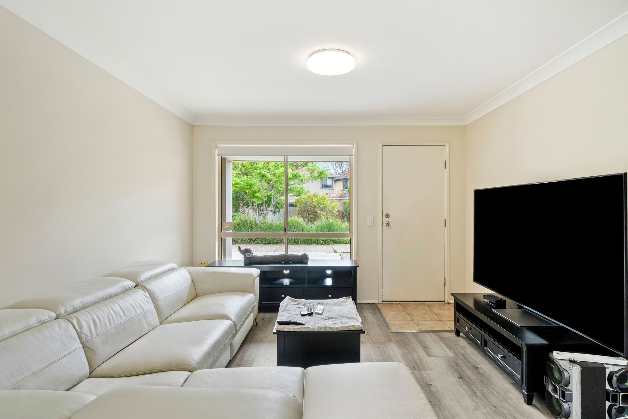 9B Hialeah Crescent, Helensvale, QLD 4212