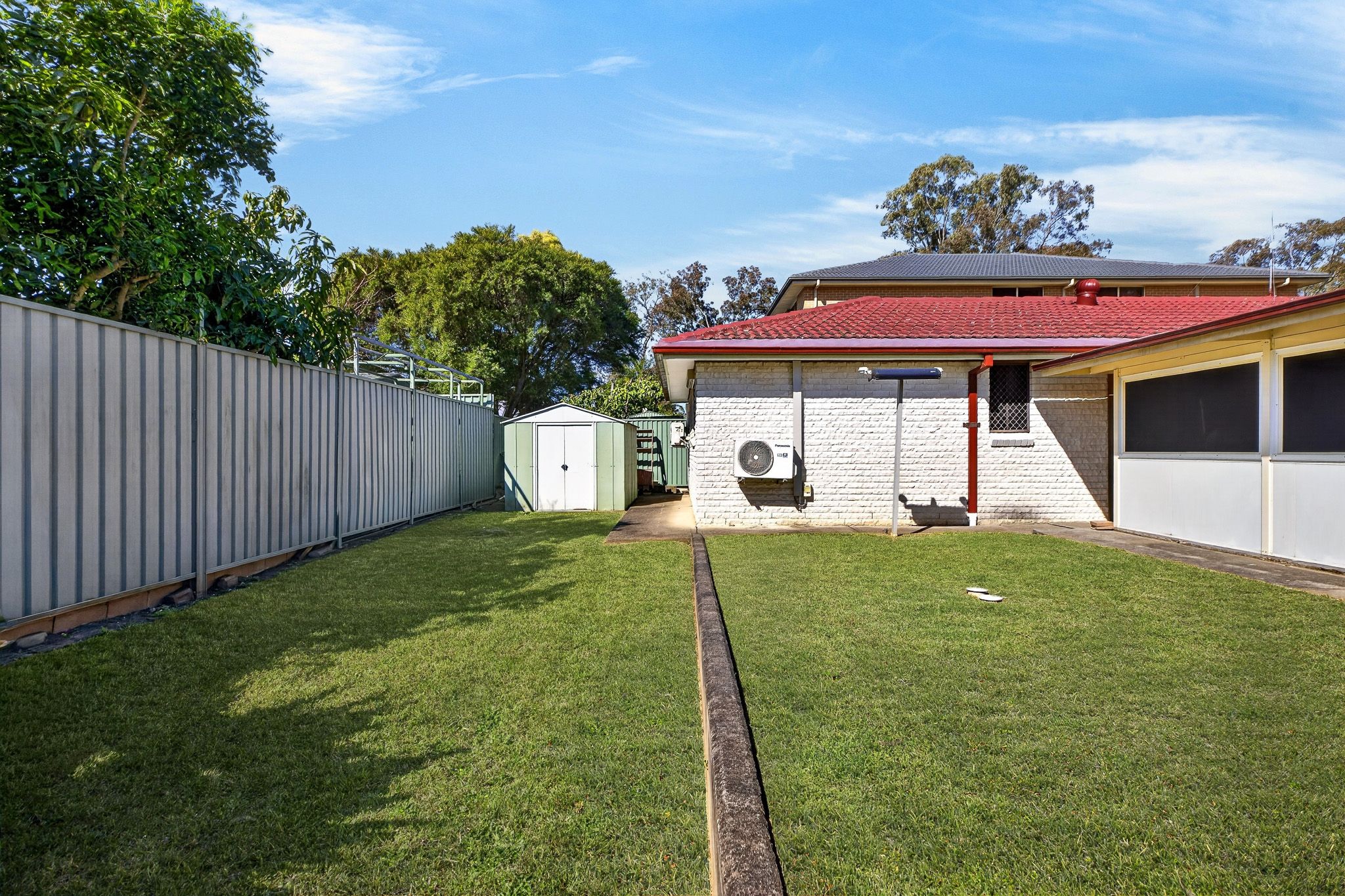 187 Harrow Road — photo 19 of 24