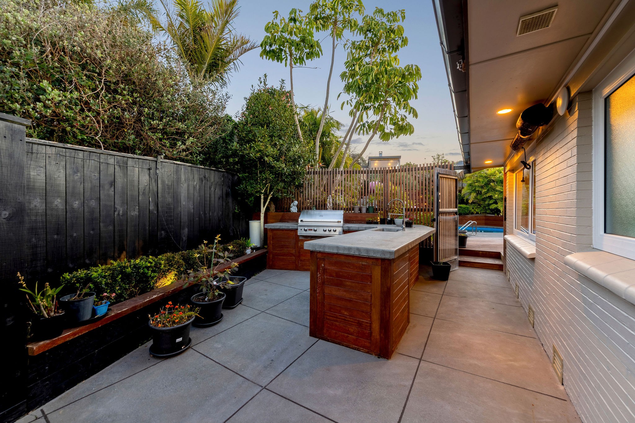 10 Charles Dickens Drive, Mellons Bay, Manukau City