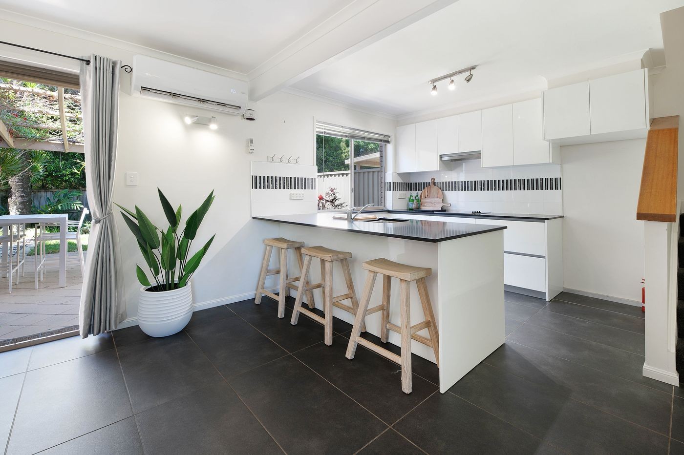 2/39 Sigatoka Place, Clear Island Waters, QLD 4226