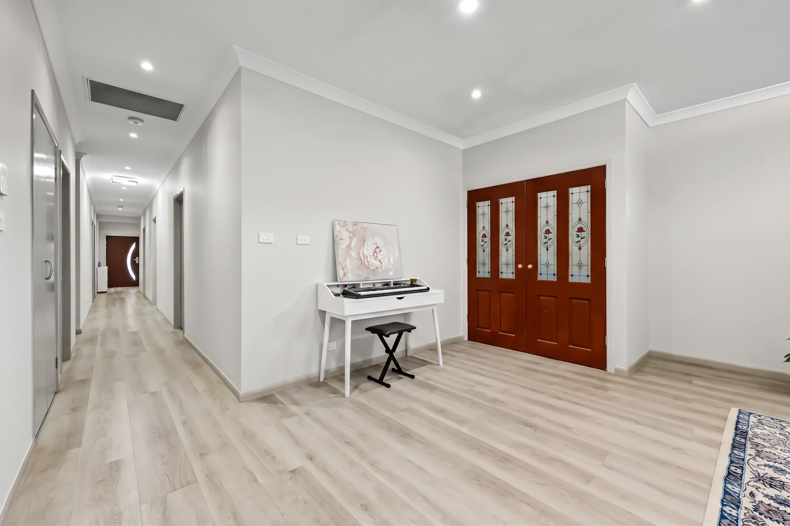 31 Corsair Street — photo 5 of 17