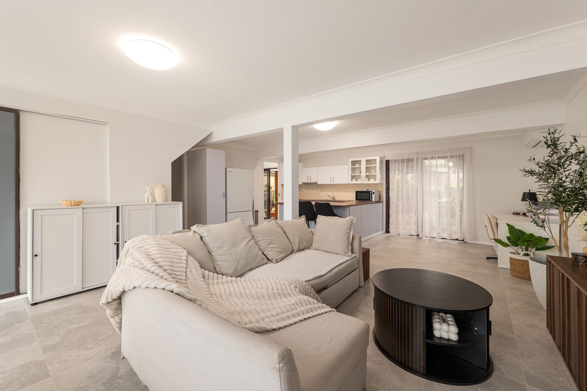 54 Adelaide Street — photo 8 of 30