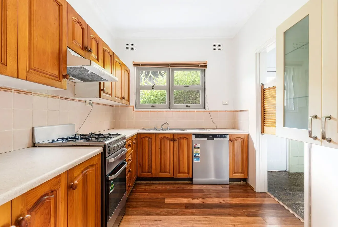 112 High Street — photo 12 of 13