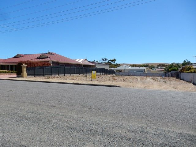 4 Oval Terrace, Ardrossan, SA 5571