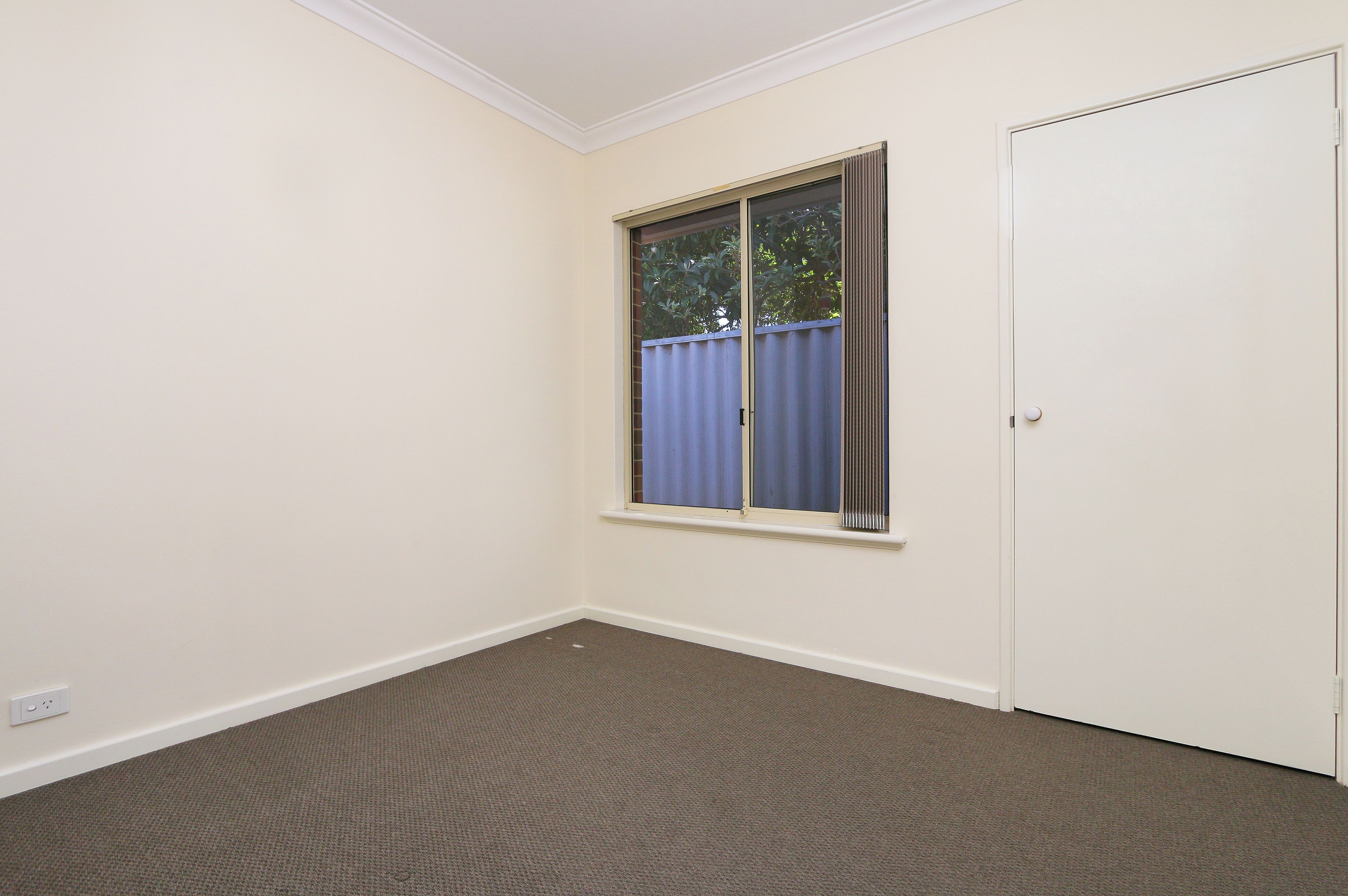 2/8 Fallow Crescent — photo 15 of 26