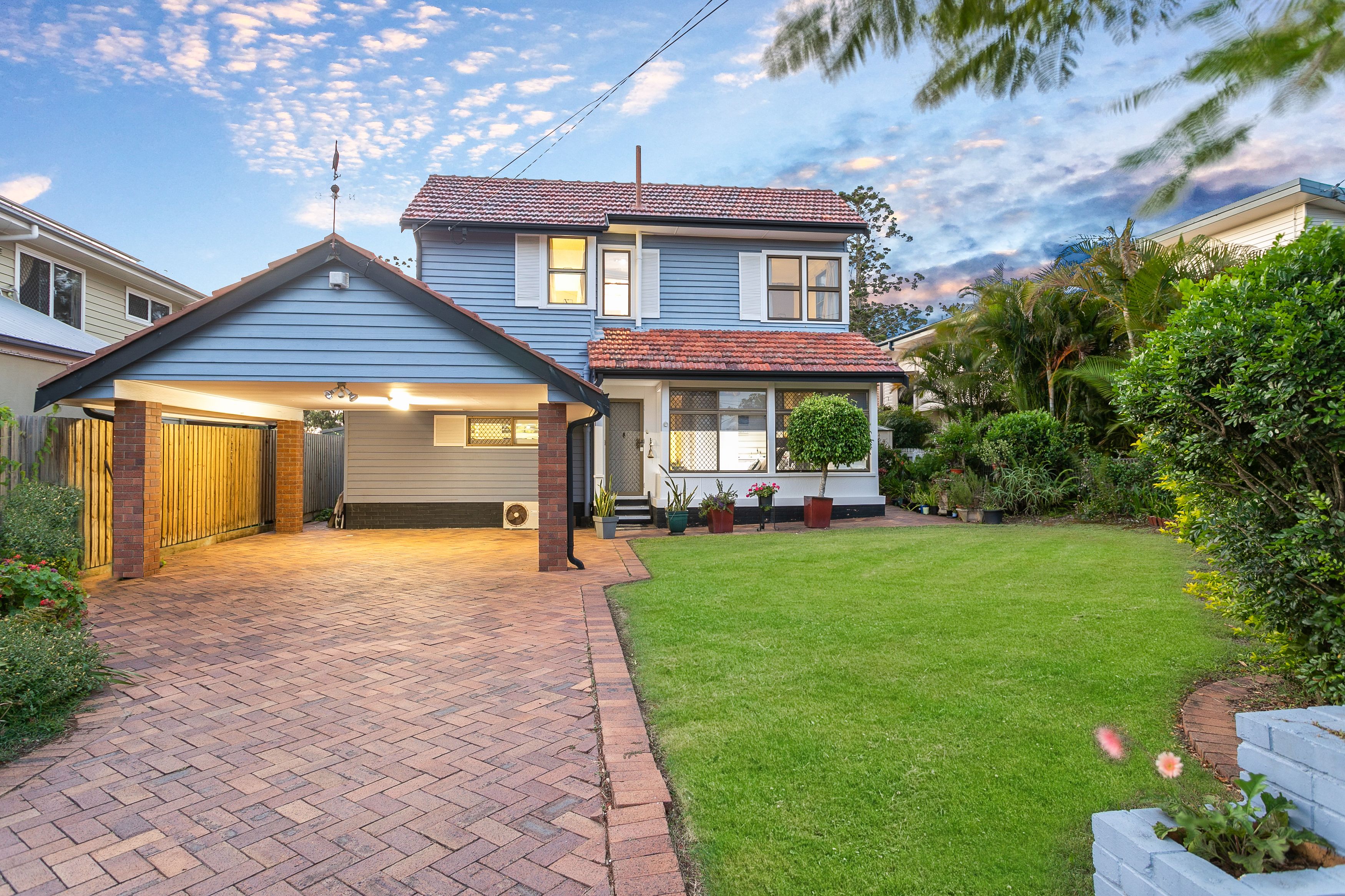 9 Frost Street, Clontarf, QLD 4019