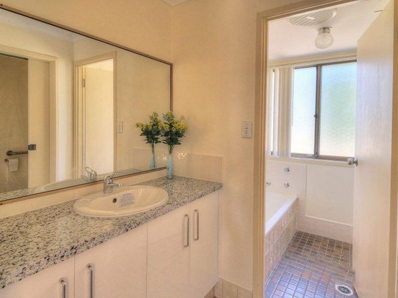 32 Marong Street, Sunnybank Hills, QLD 4109