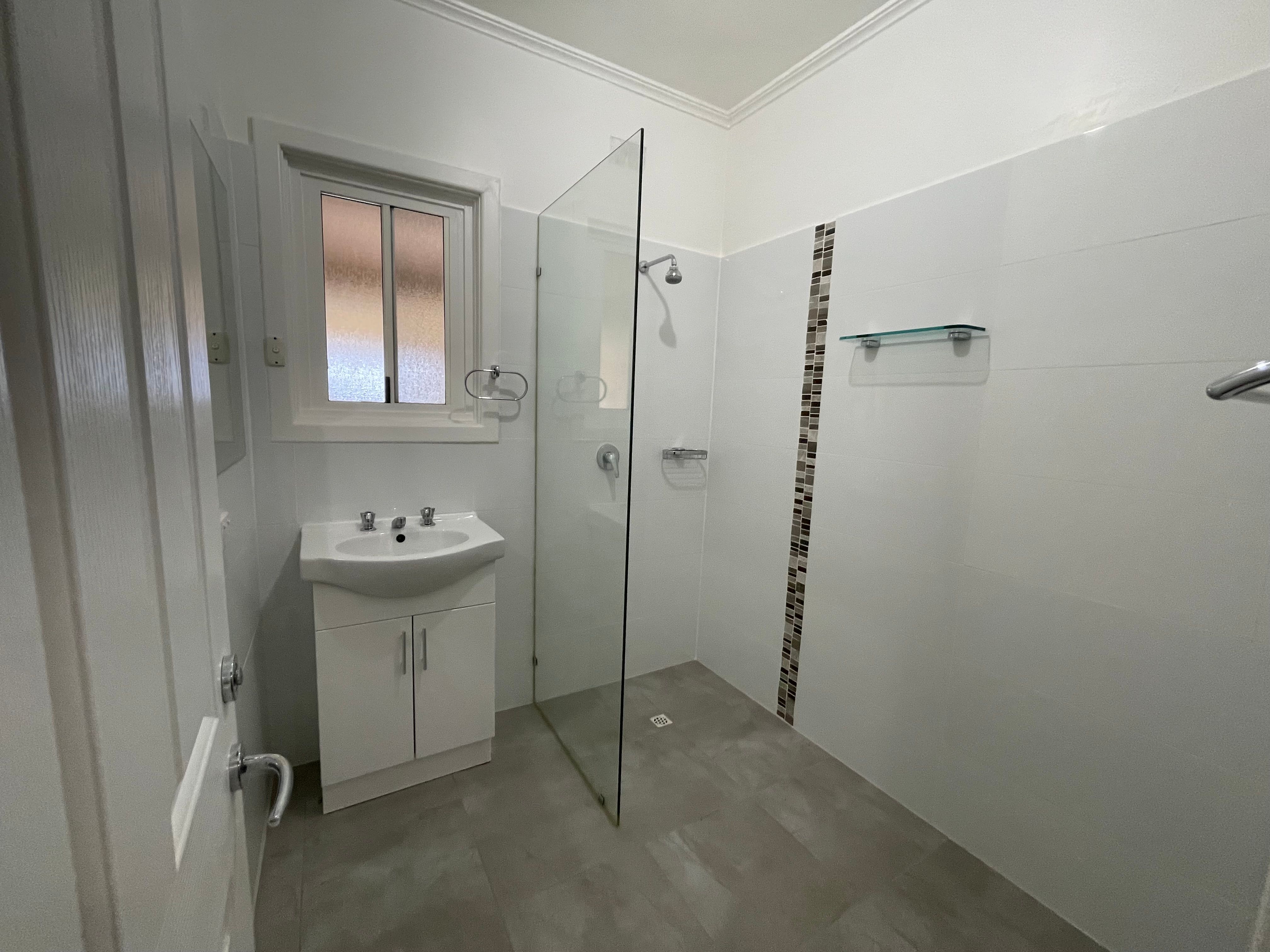 5 Brook Street — photo 4 of 12