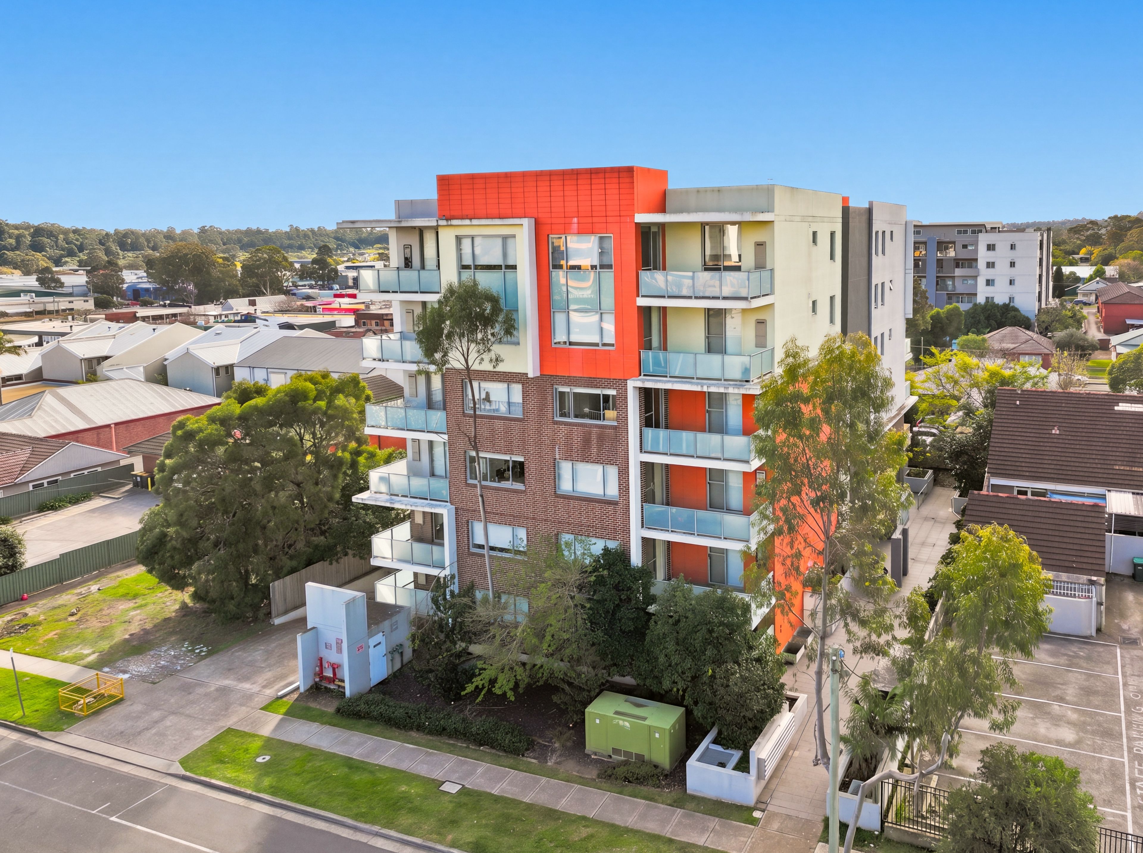 19/12-14 King Street — photo from Ray White Macarthur Group