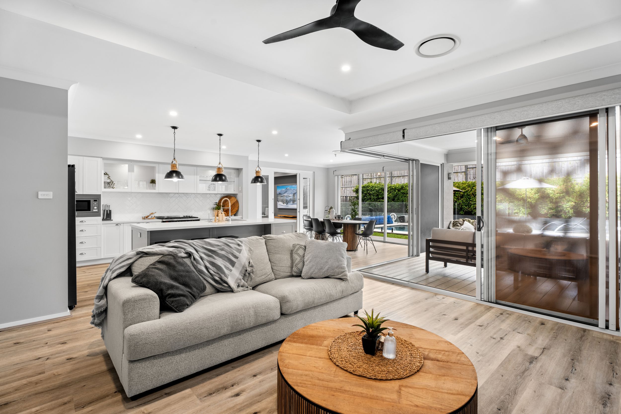 51 James Riley Drive, Glenmore Park, NSW