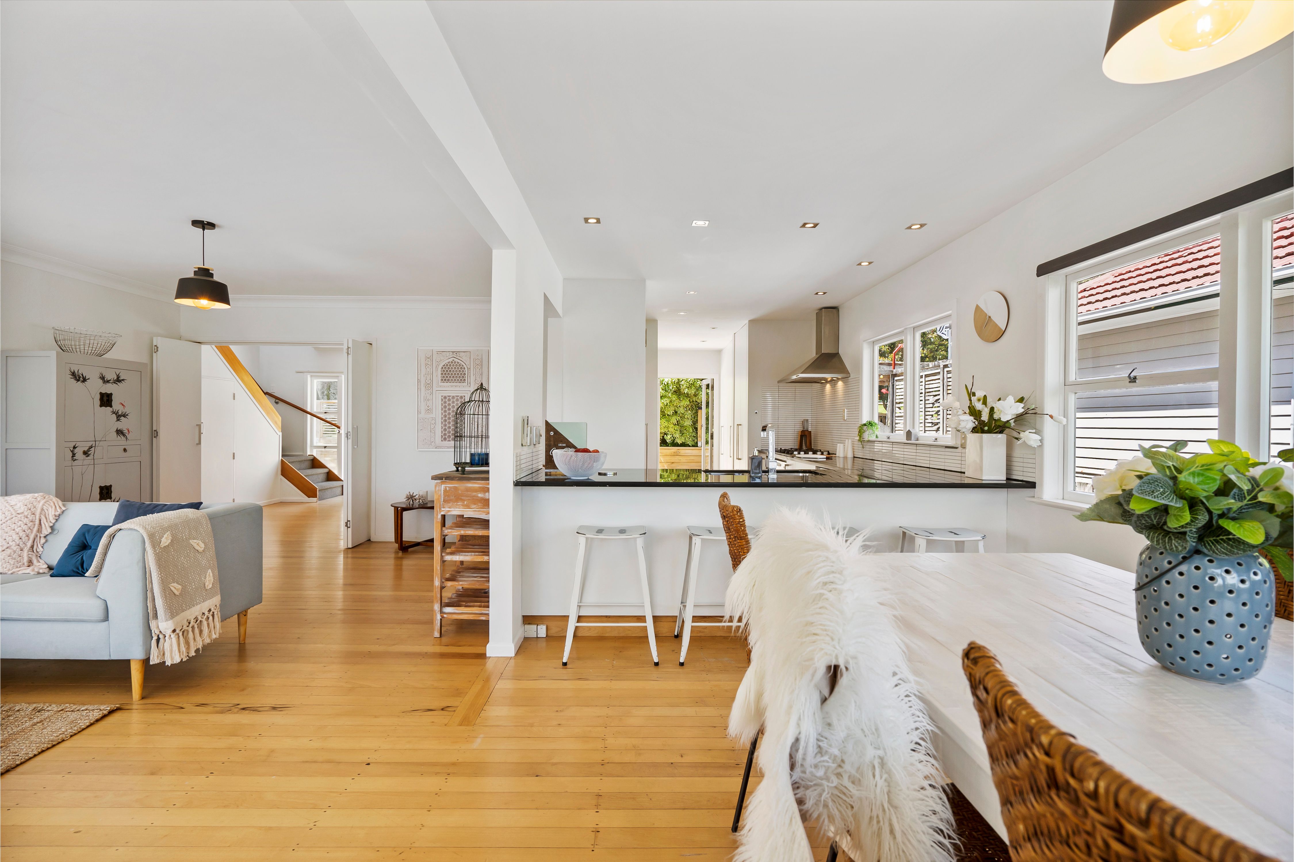 20 Sea Vista Avenue, Beach Haven, North Shore City