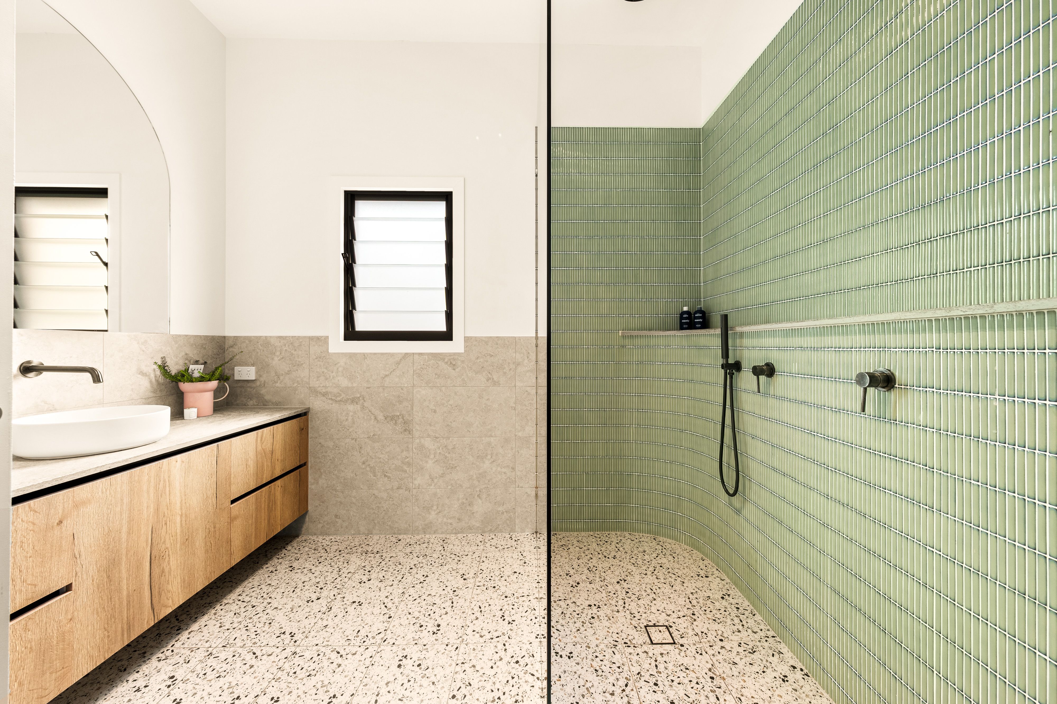 24 Vincent Street — photo 18 of 26