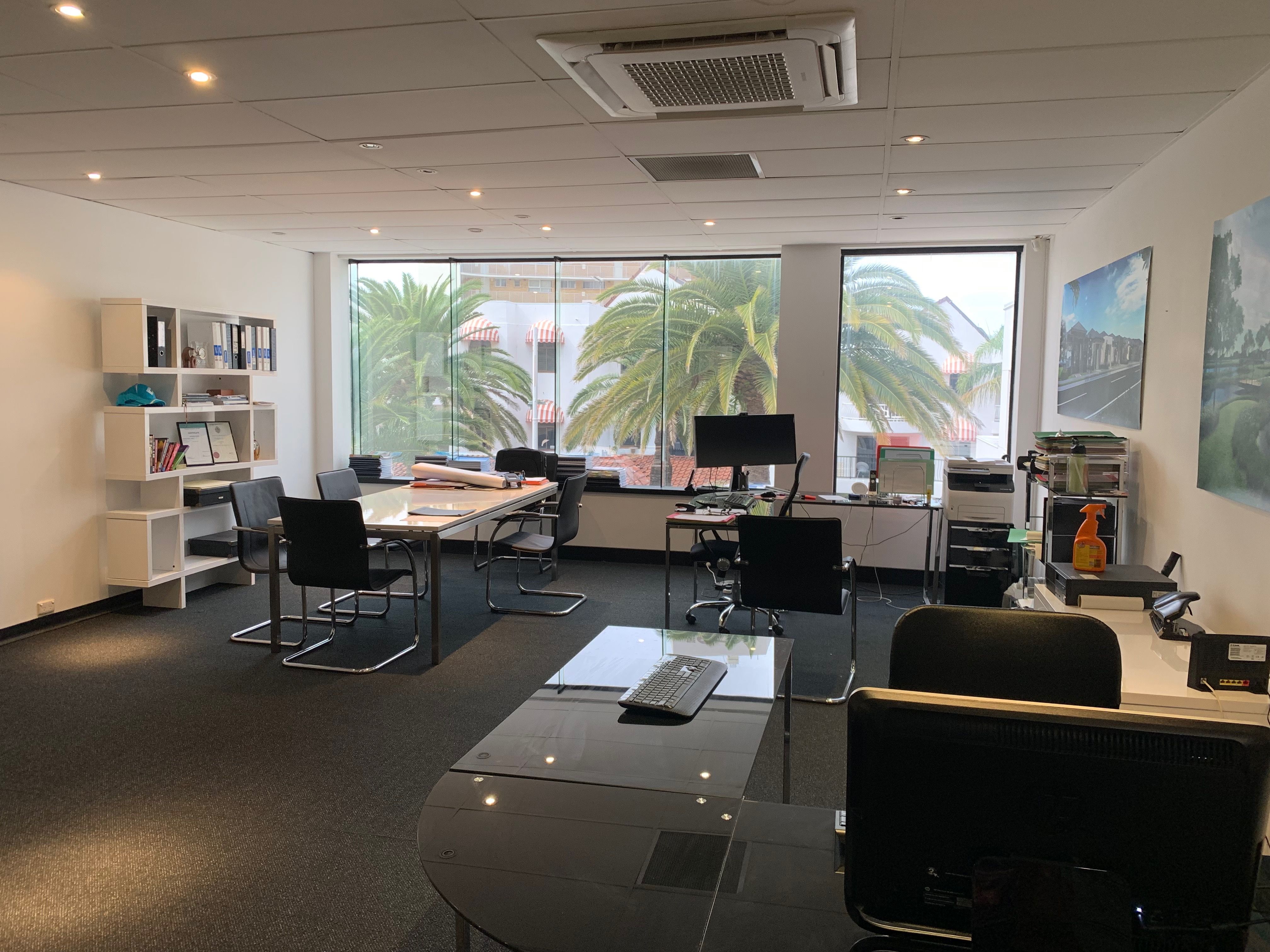 Surfers Paradise, QLD 4217