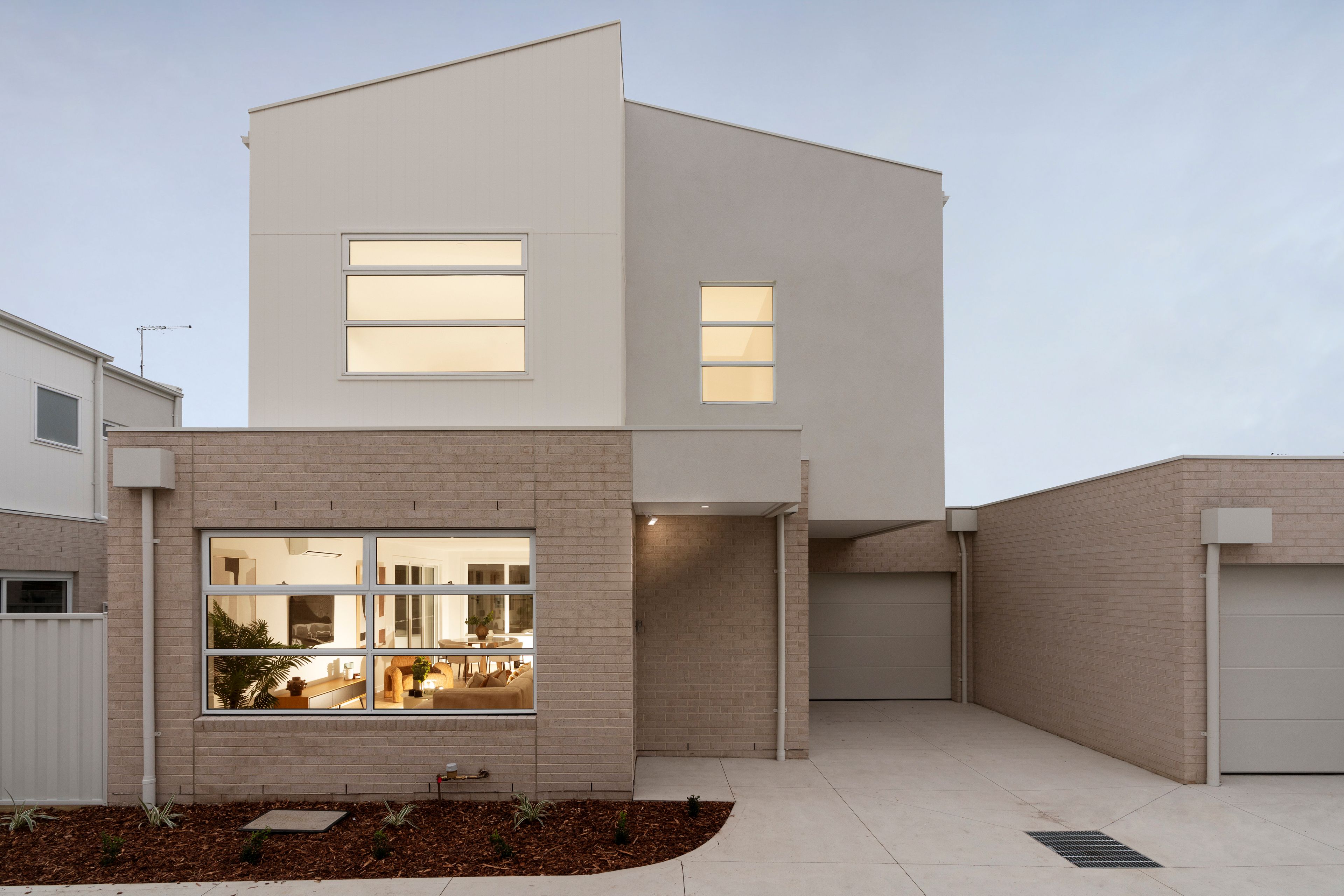 26 Harbury Street, Reservoir VIC 3073