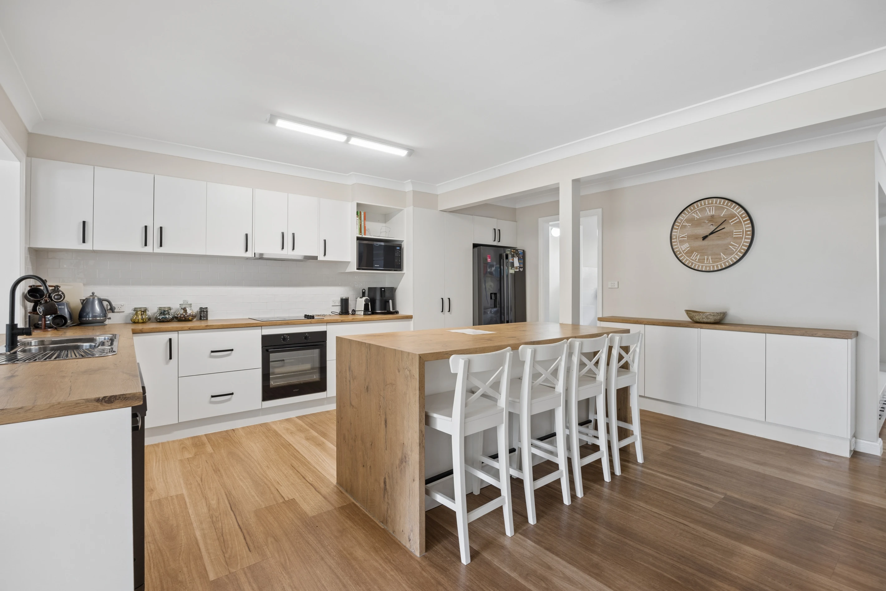 63 Victoria Gully Road, Young, NSW 2594