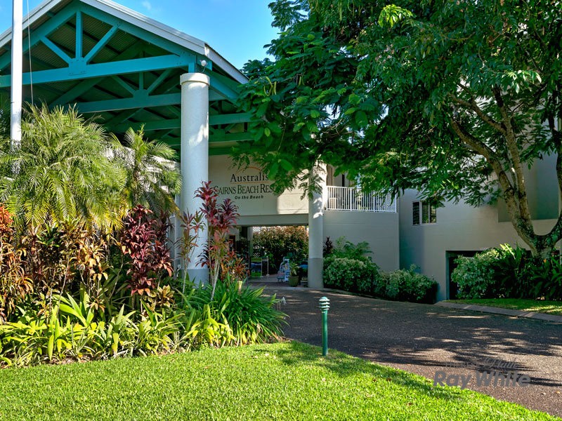 Holloways Beach, QLD 4878