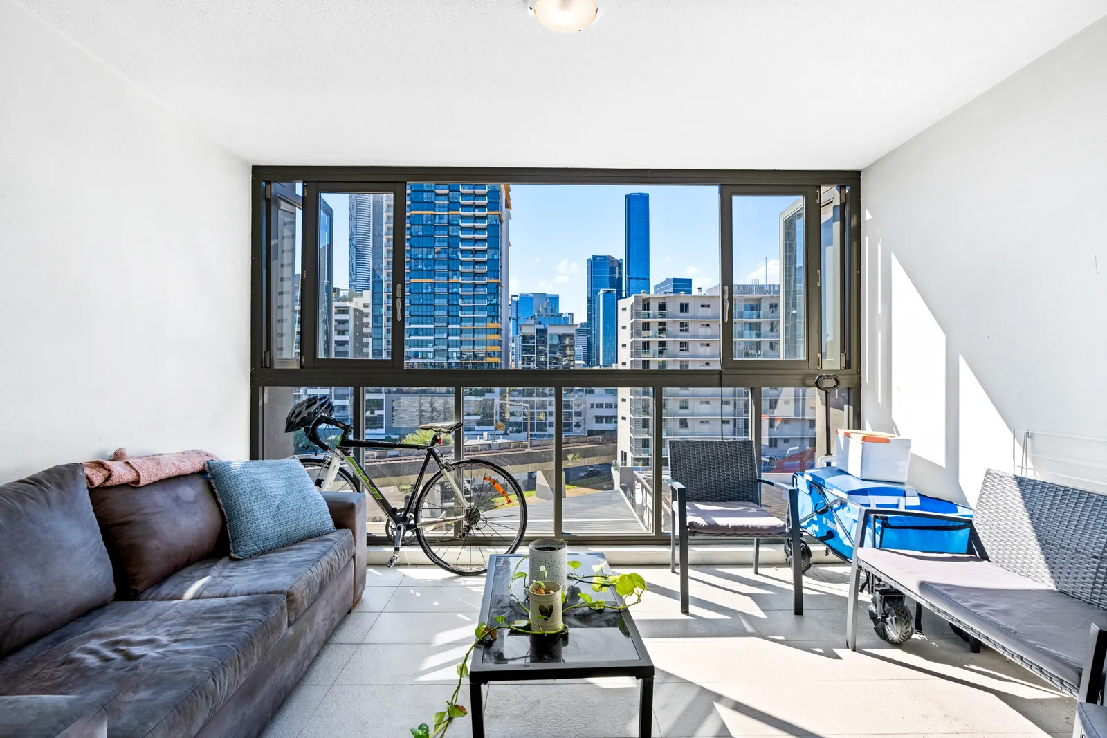 702/18 Merivale Street, South Brisbane