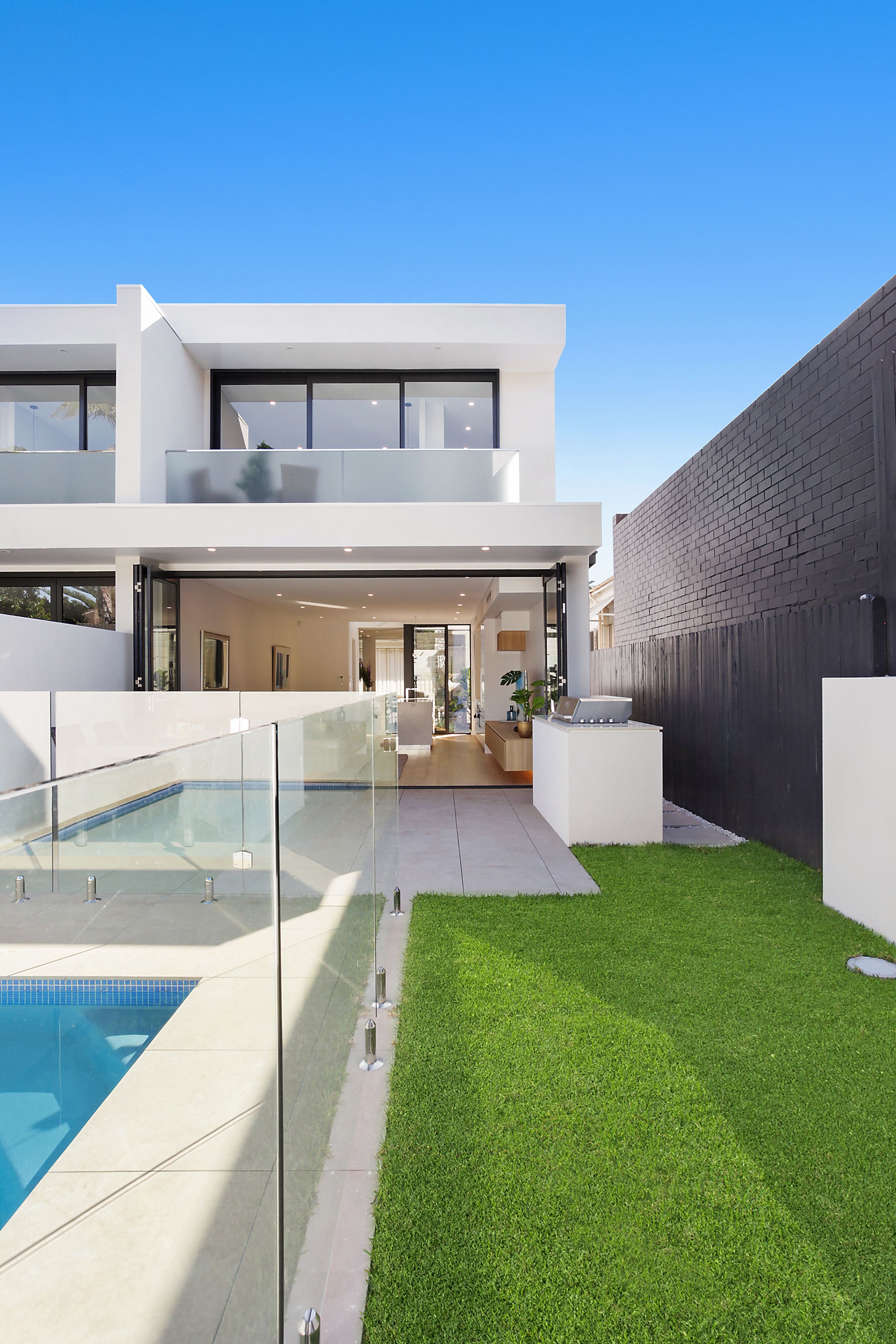 Residence 2/11 Reina Street, North Bondi, NSW 2026