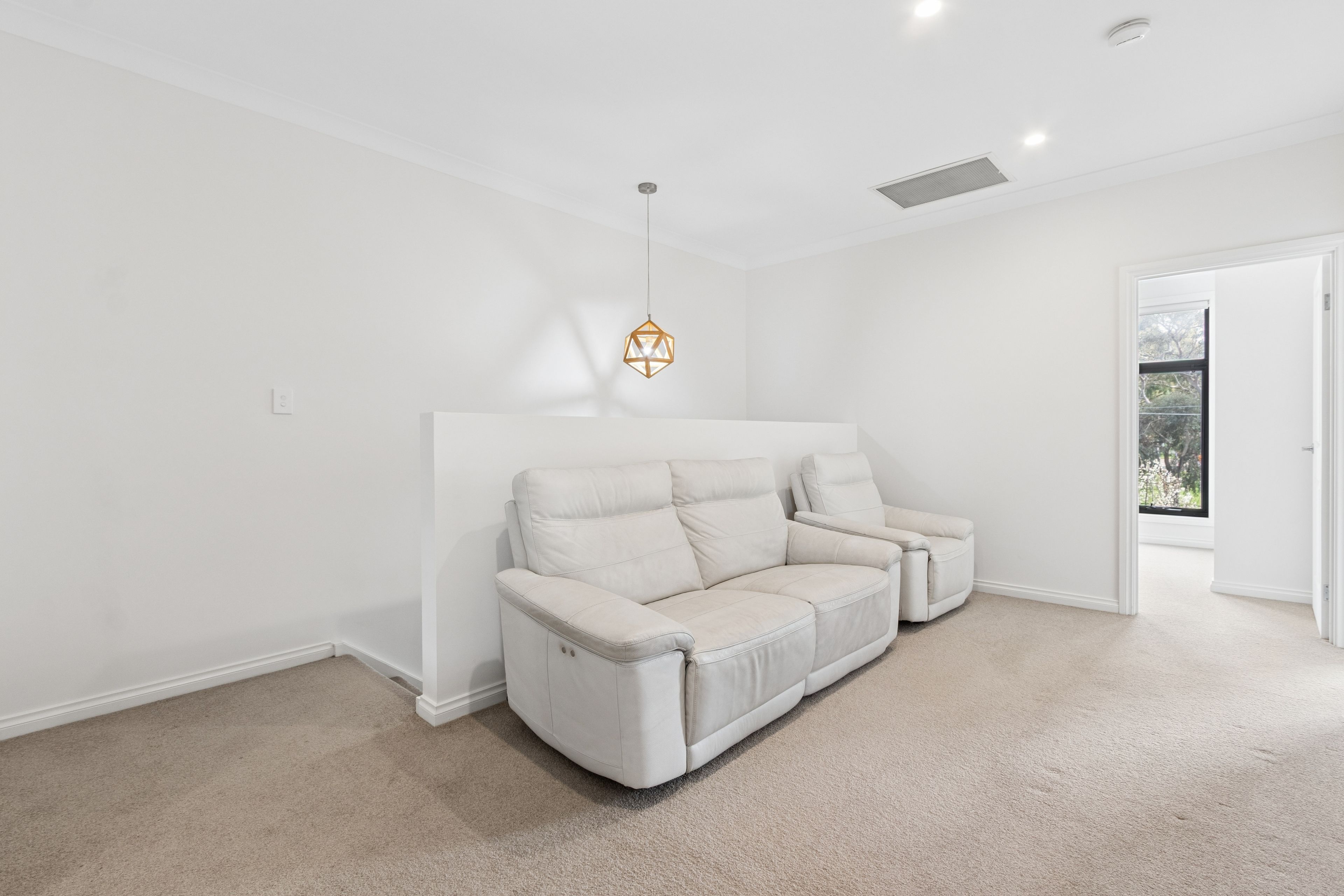 186B North East Road — photo 7 of 18