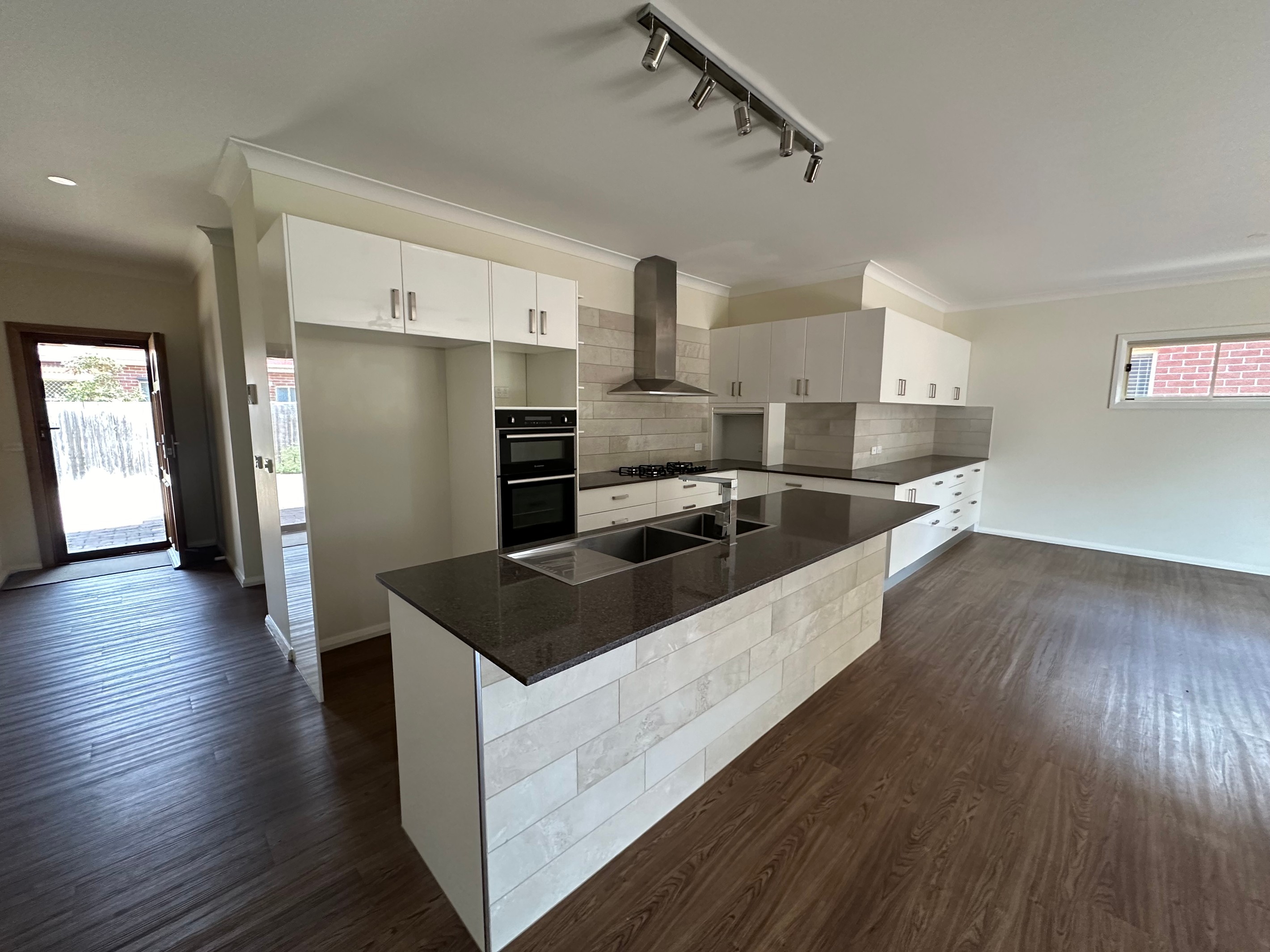 1/13 Cross Street, Bathurst, NSW 2795