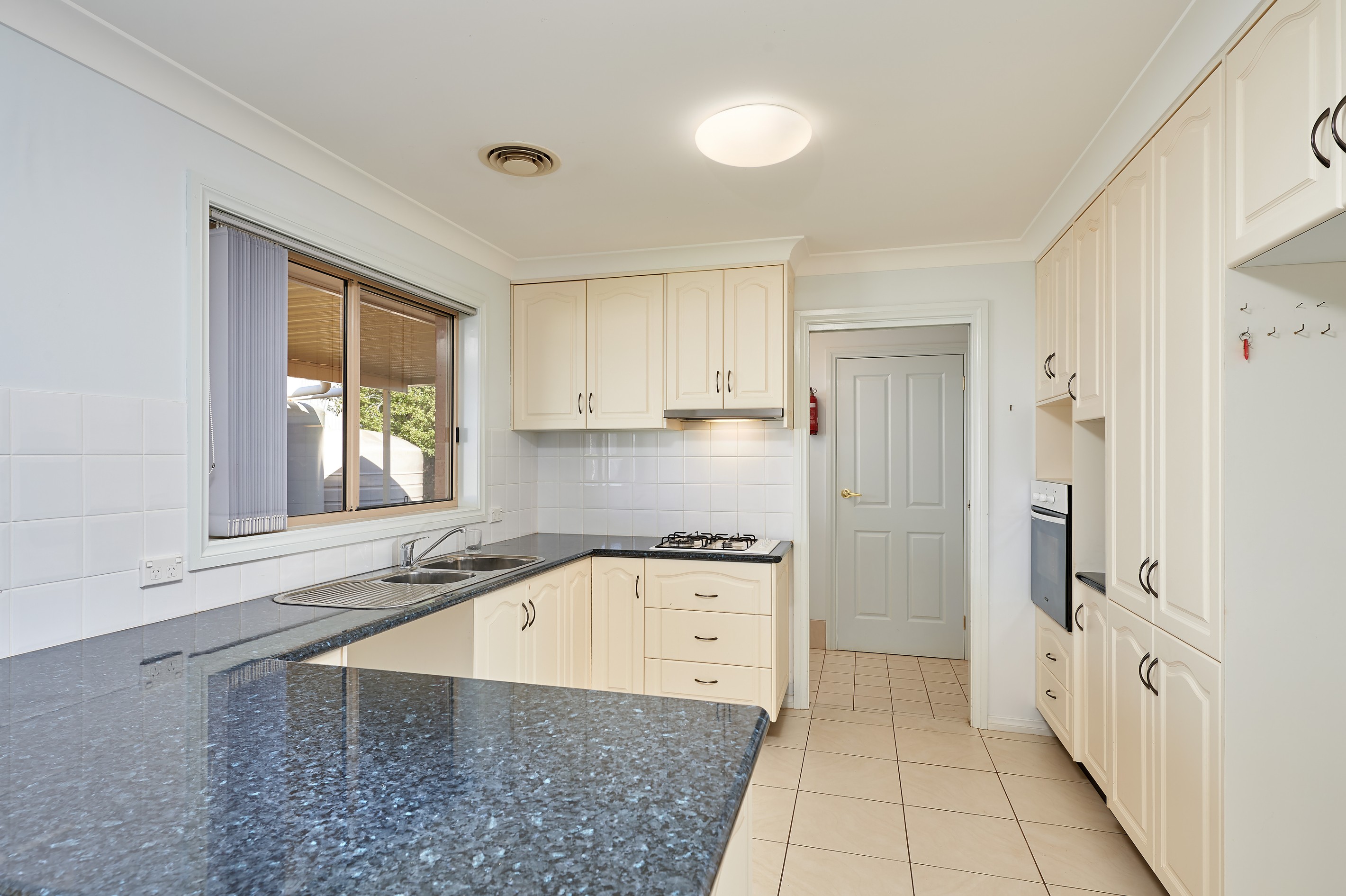 4/133 Cowabbie Street, Coolamon, NSW 2701