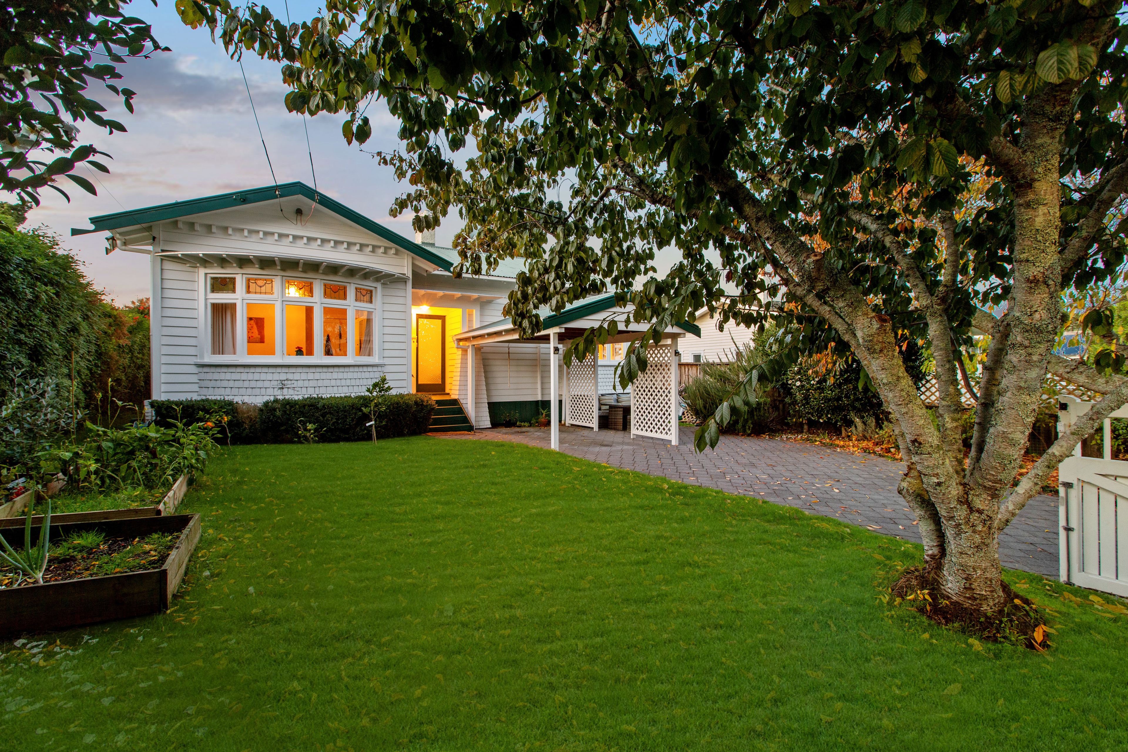 27A Hollywood Avenue, Epsom, Auckland City
