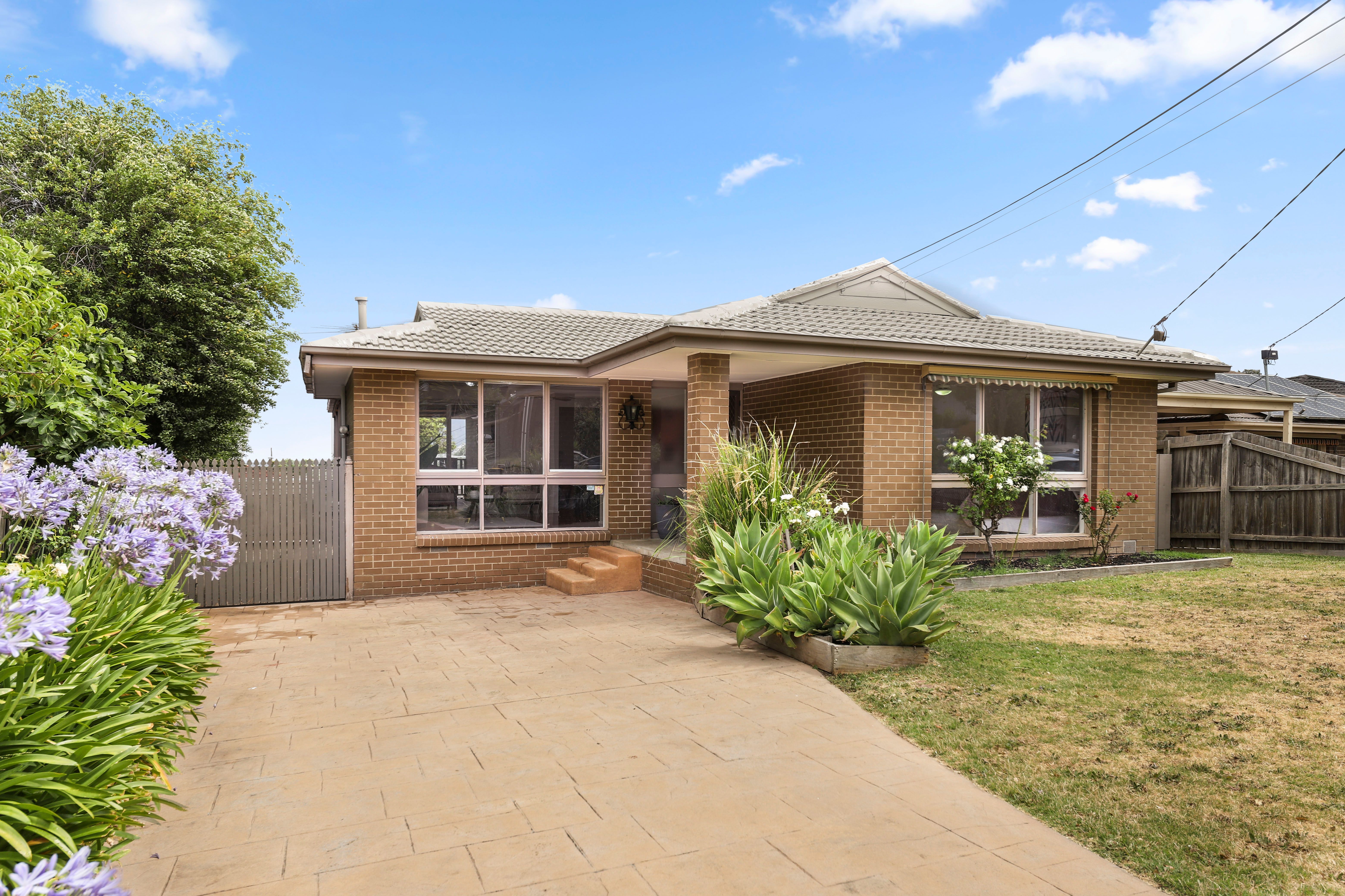 8 London Court, Dandenong North, VIC 3175
