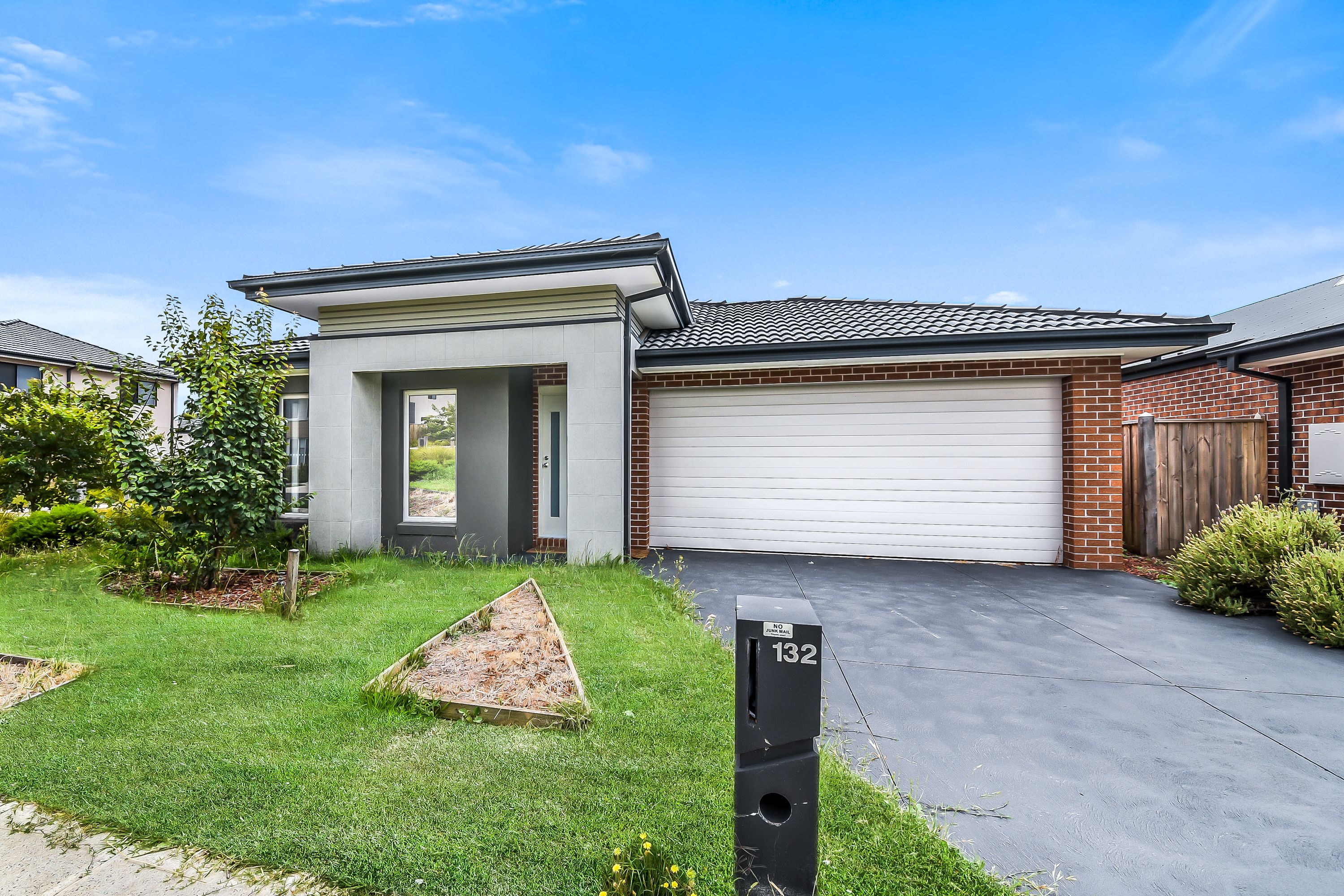 132 Evesham Drive, Point Cook, VIC 3030