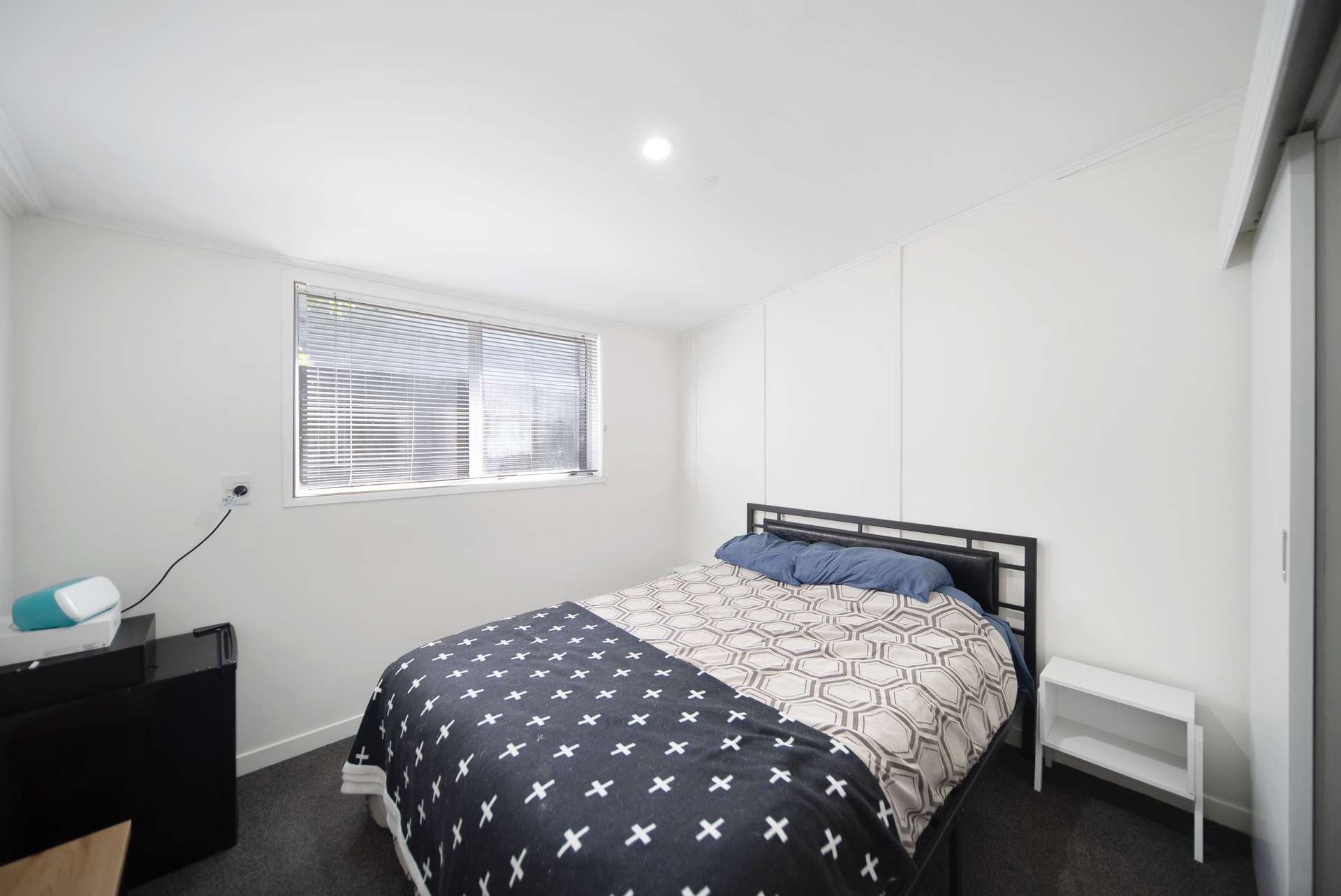 21 Staverton Crescent photo 22