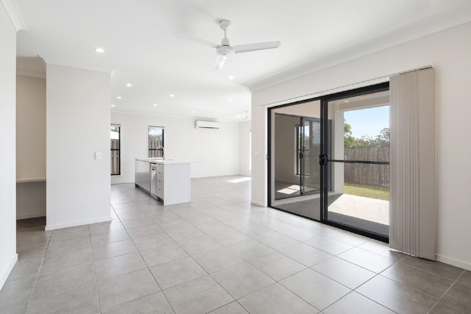 11 Carissa Street, Coomera, QLD 4209