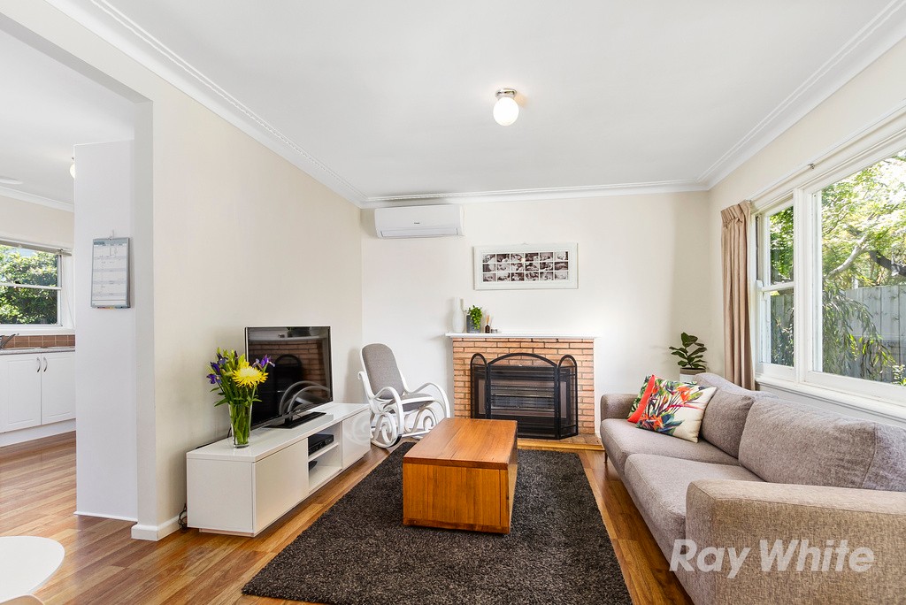 1/6 Warrien Court, Bayswater, VIC 3153