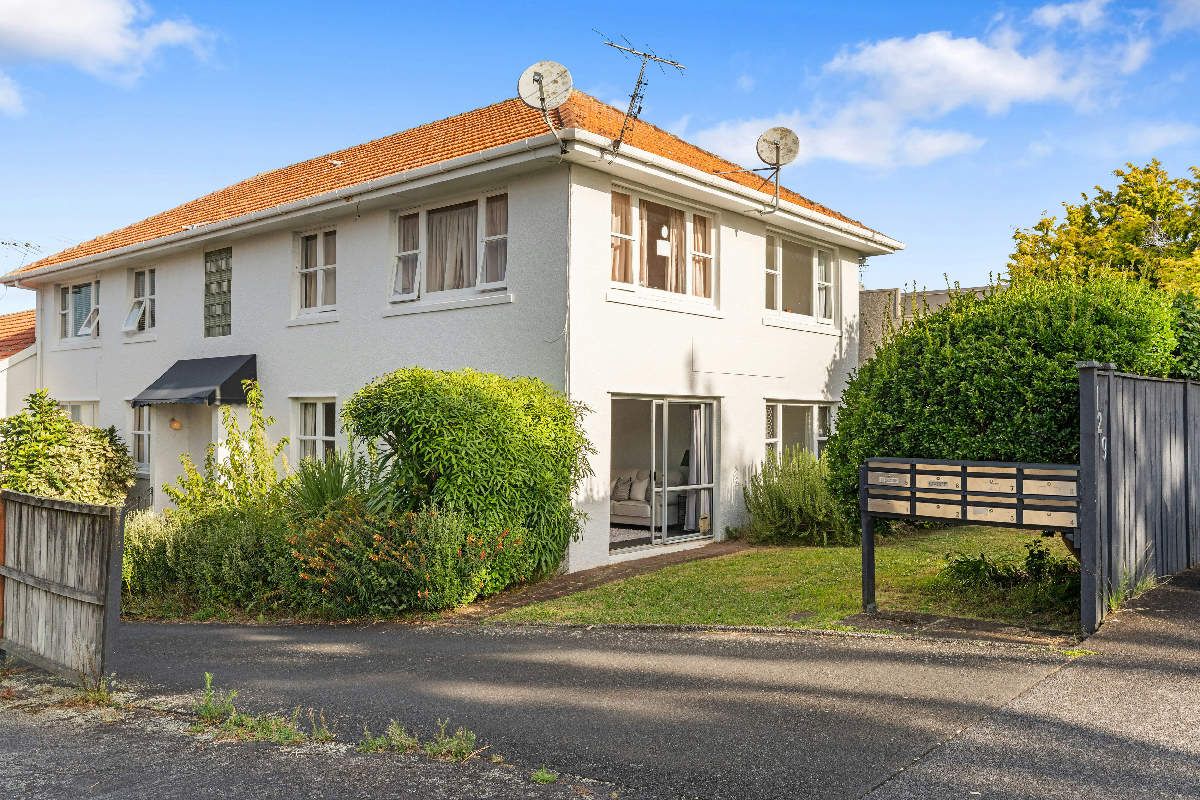 2/129 Victoria Avenue, Remuera, Auckland City