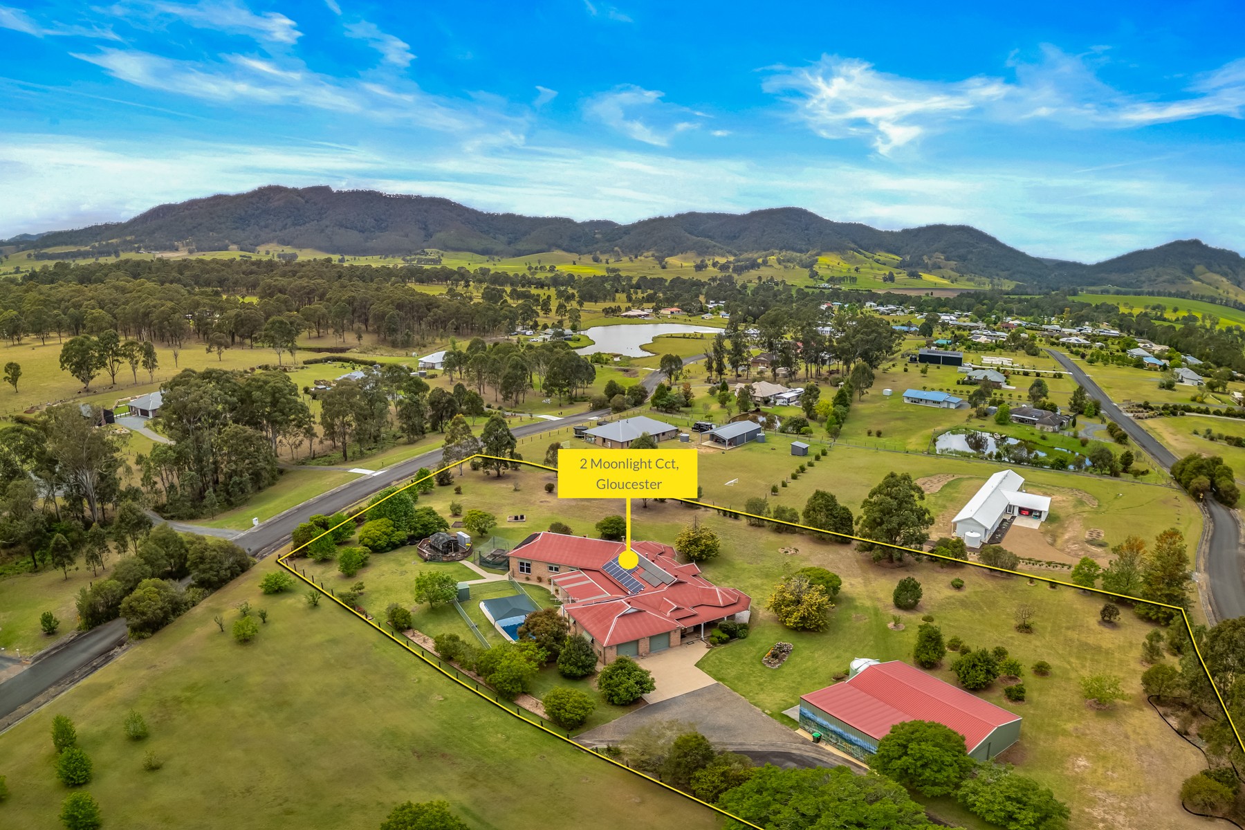 2 Moonlight Circuit, Gloucester, NSW 2422