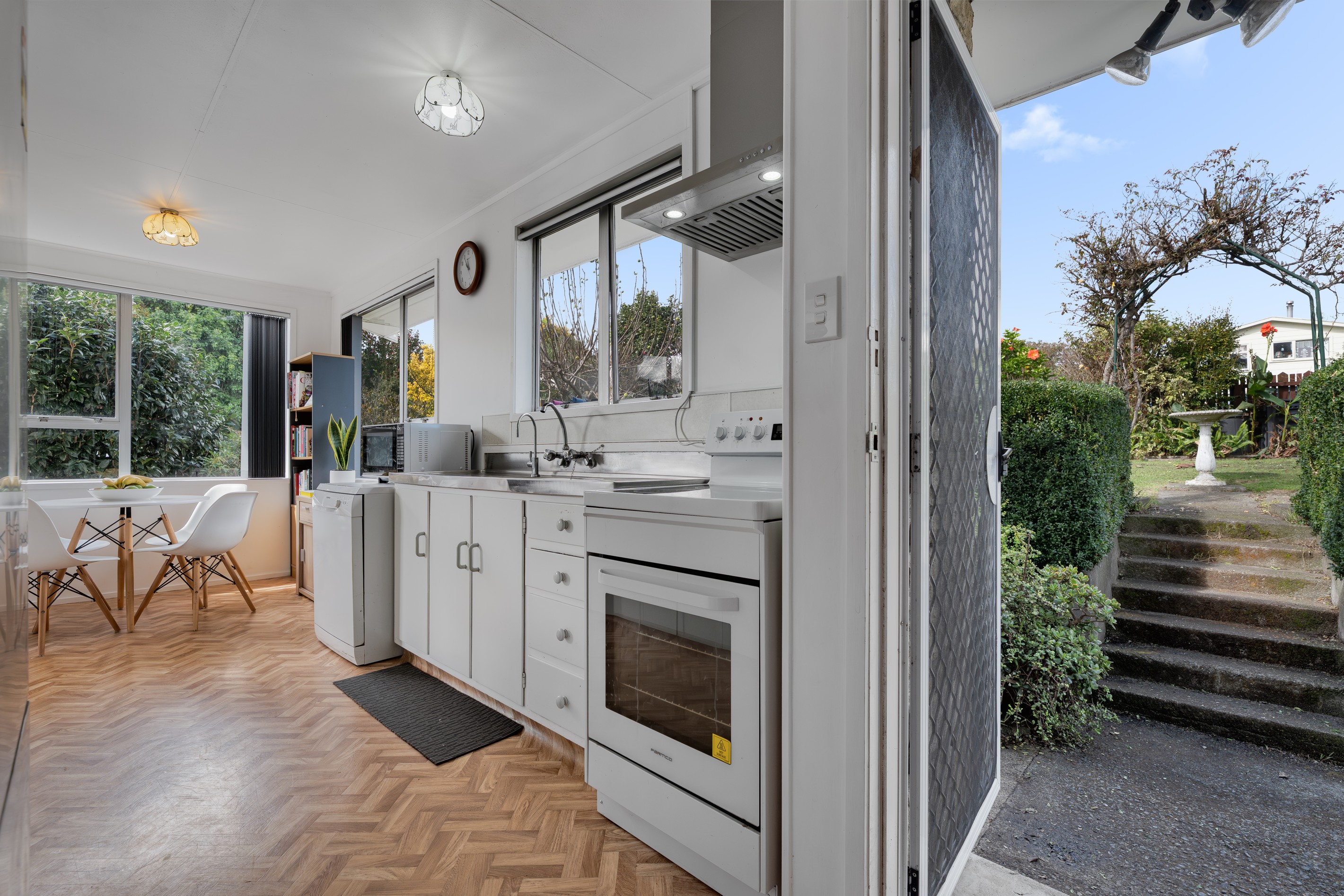 8 Dingadee Street, Welcome Bay, Tauranga City