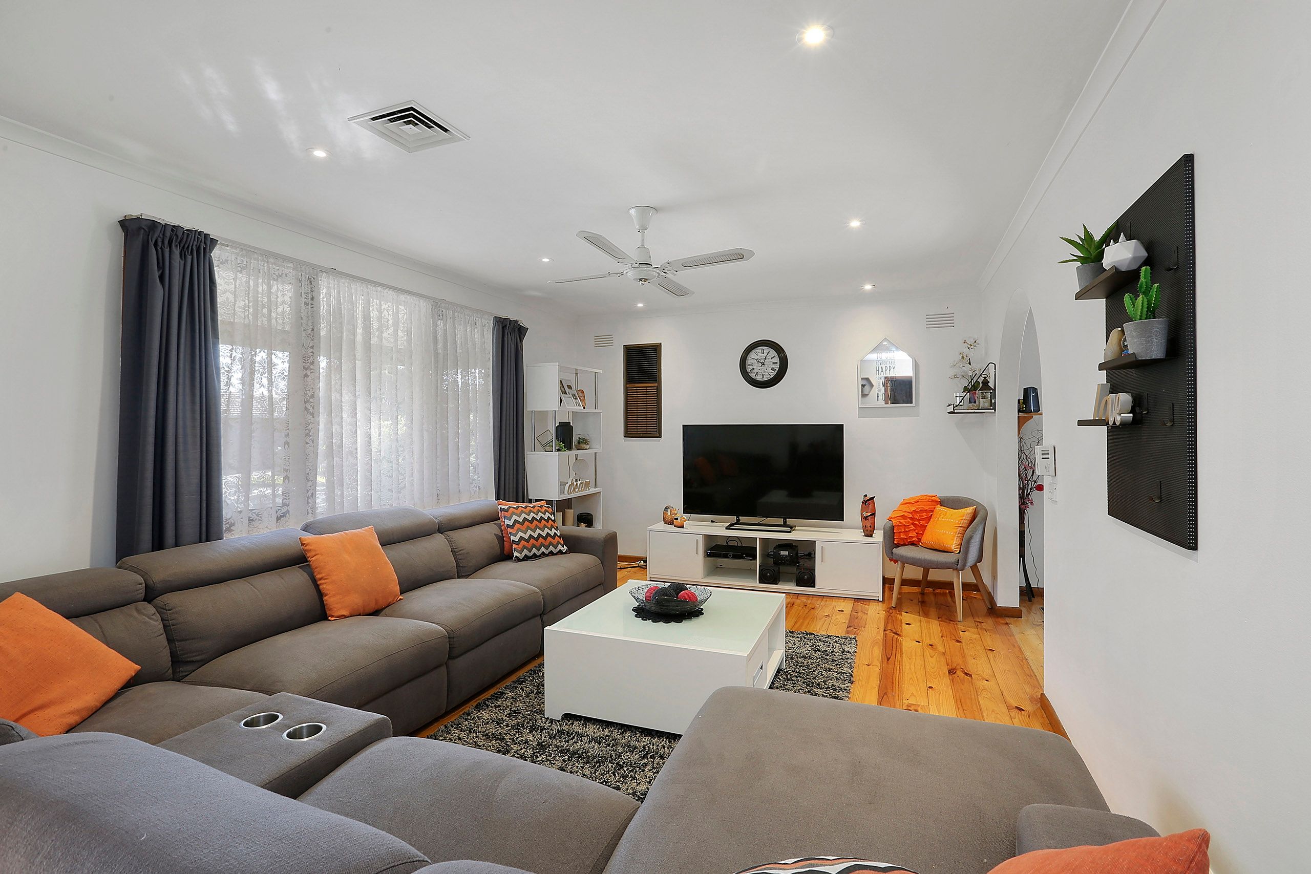 17 Rodbrough Crescent, Corio, VIC 3214
