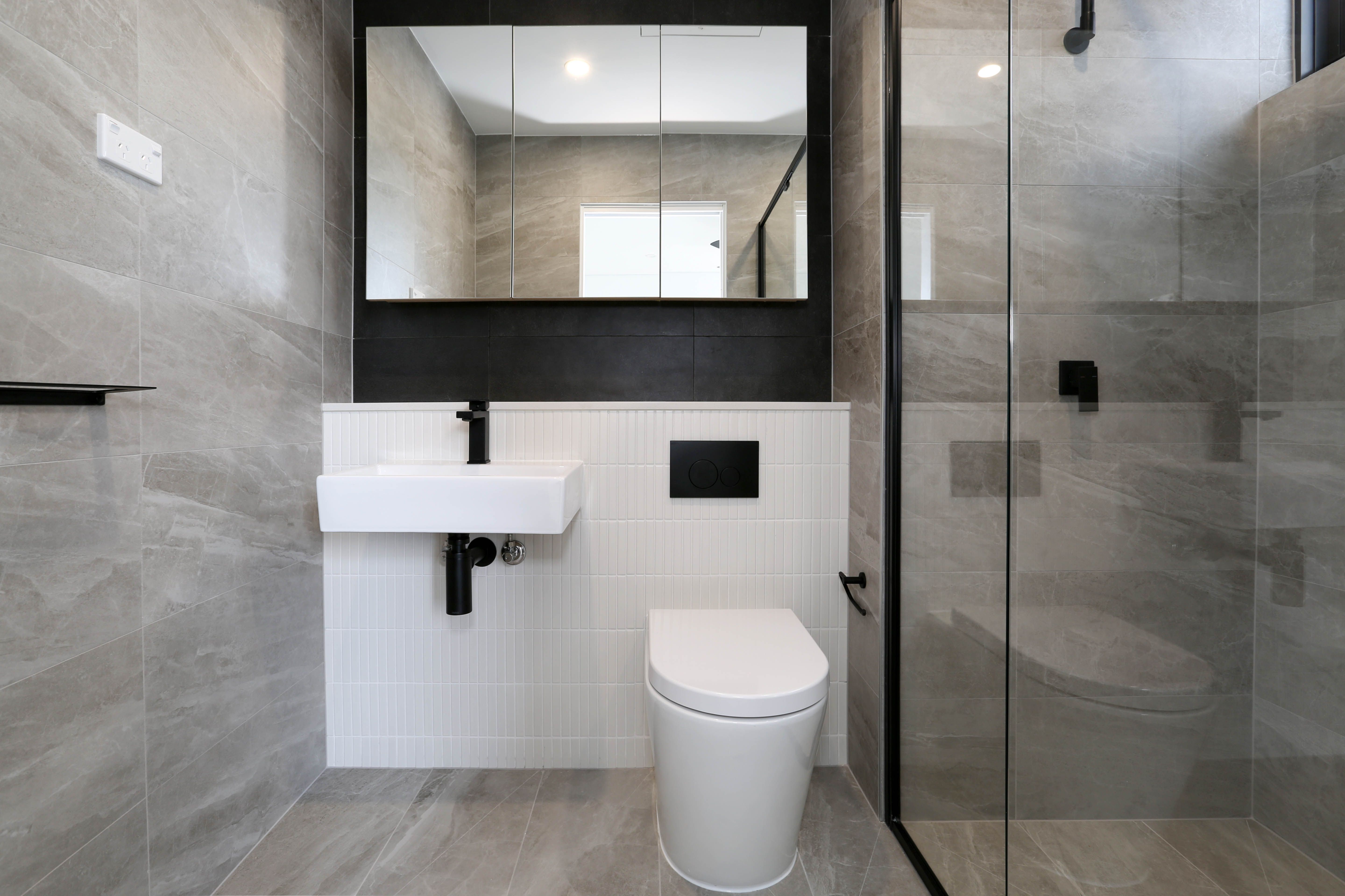 202/304 Taren Point Road — photo 7 of 11