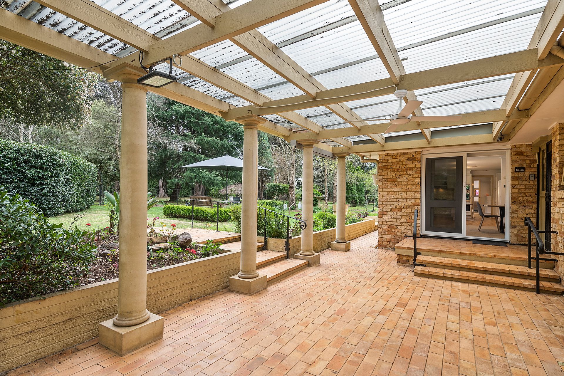 587 Moss Vale Road — photo 7 of 26