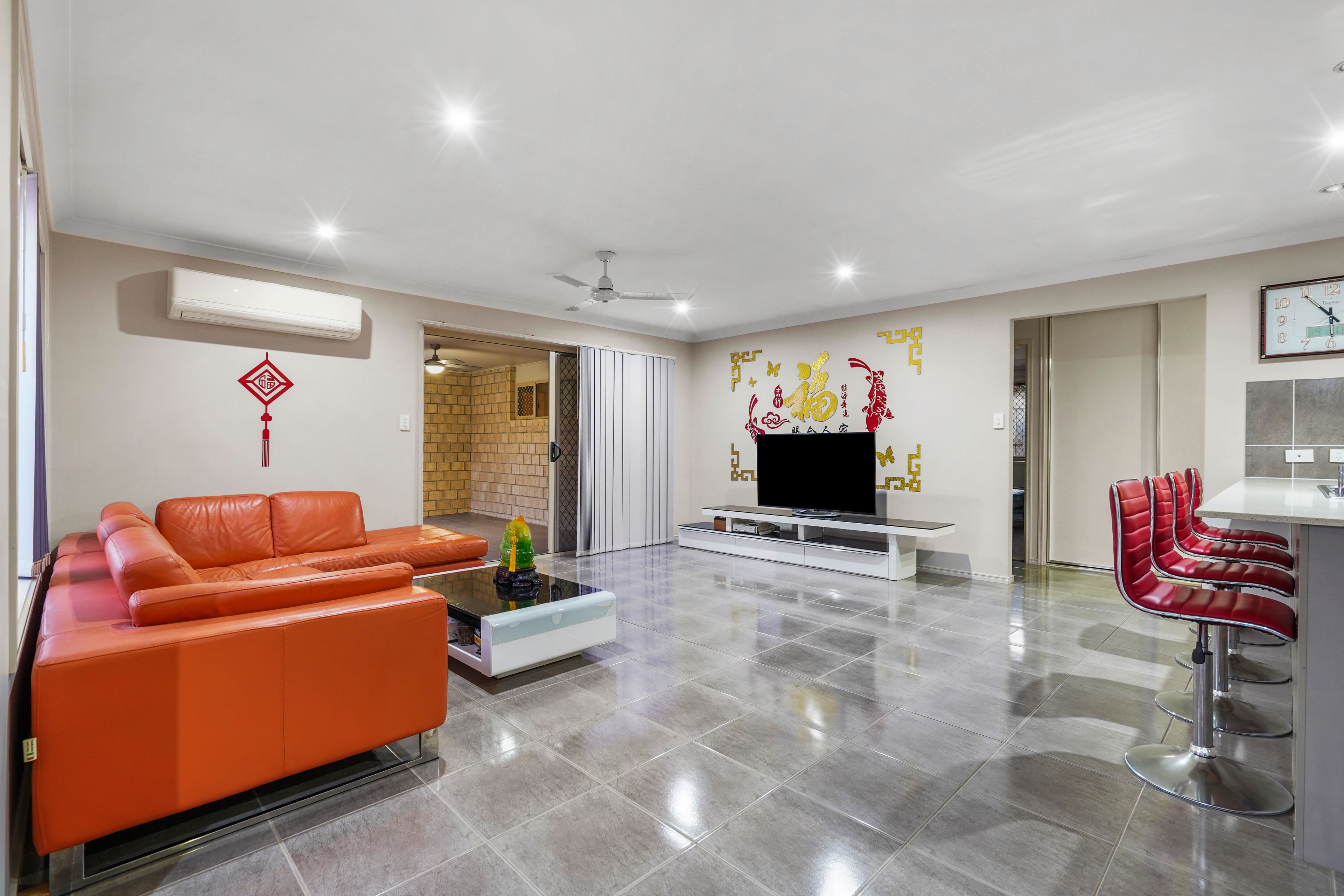 20 Kingsburgh Street — photo 3 of 15