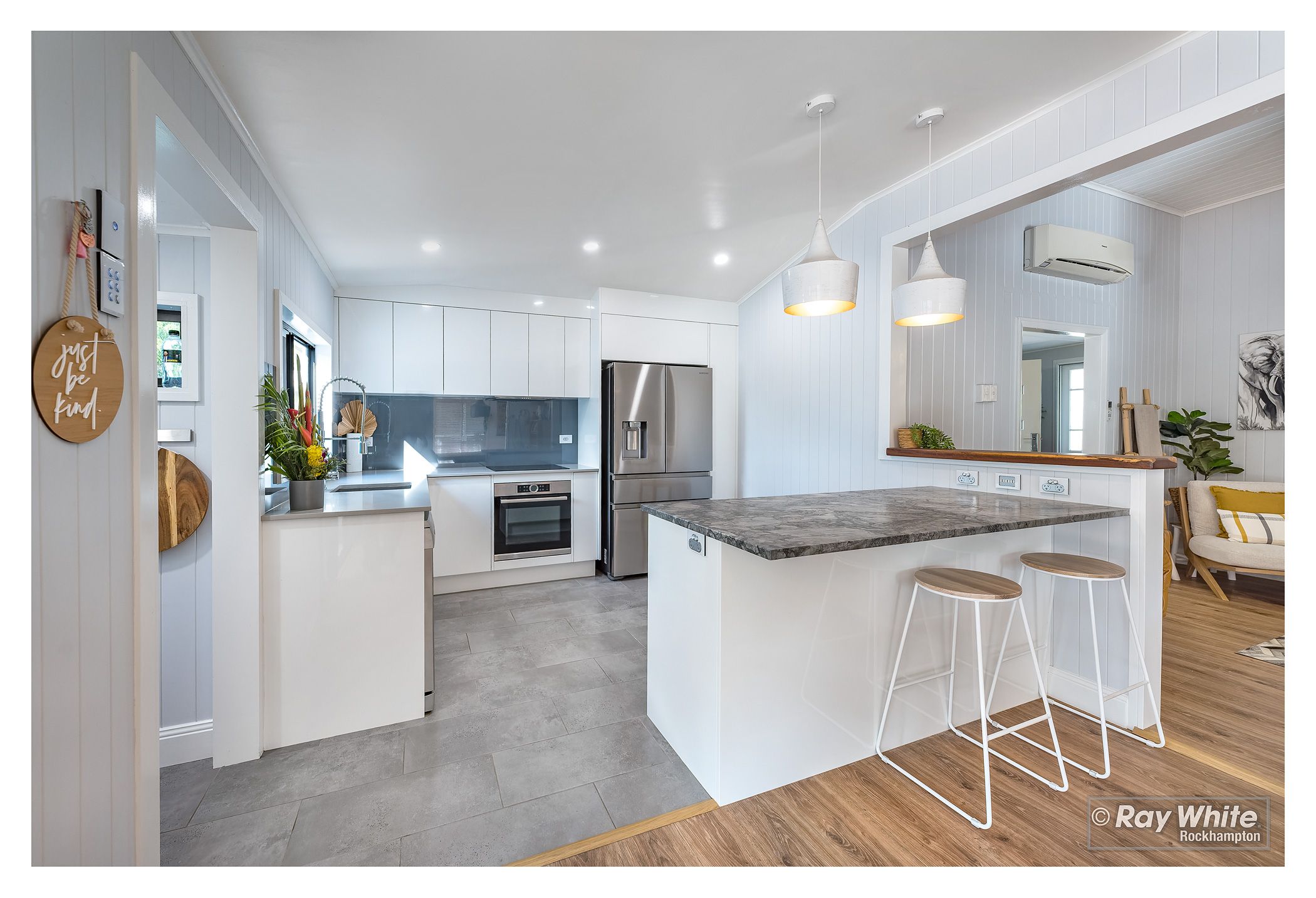 35 Burnett Street, Berserker, QLD 4701