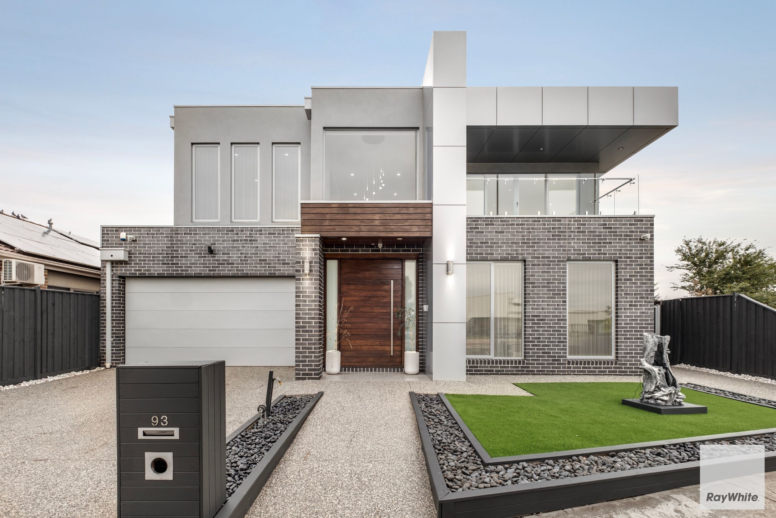 93 City Vista Court, FRASER RISE VIC 3336
