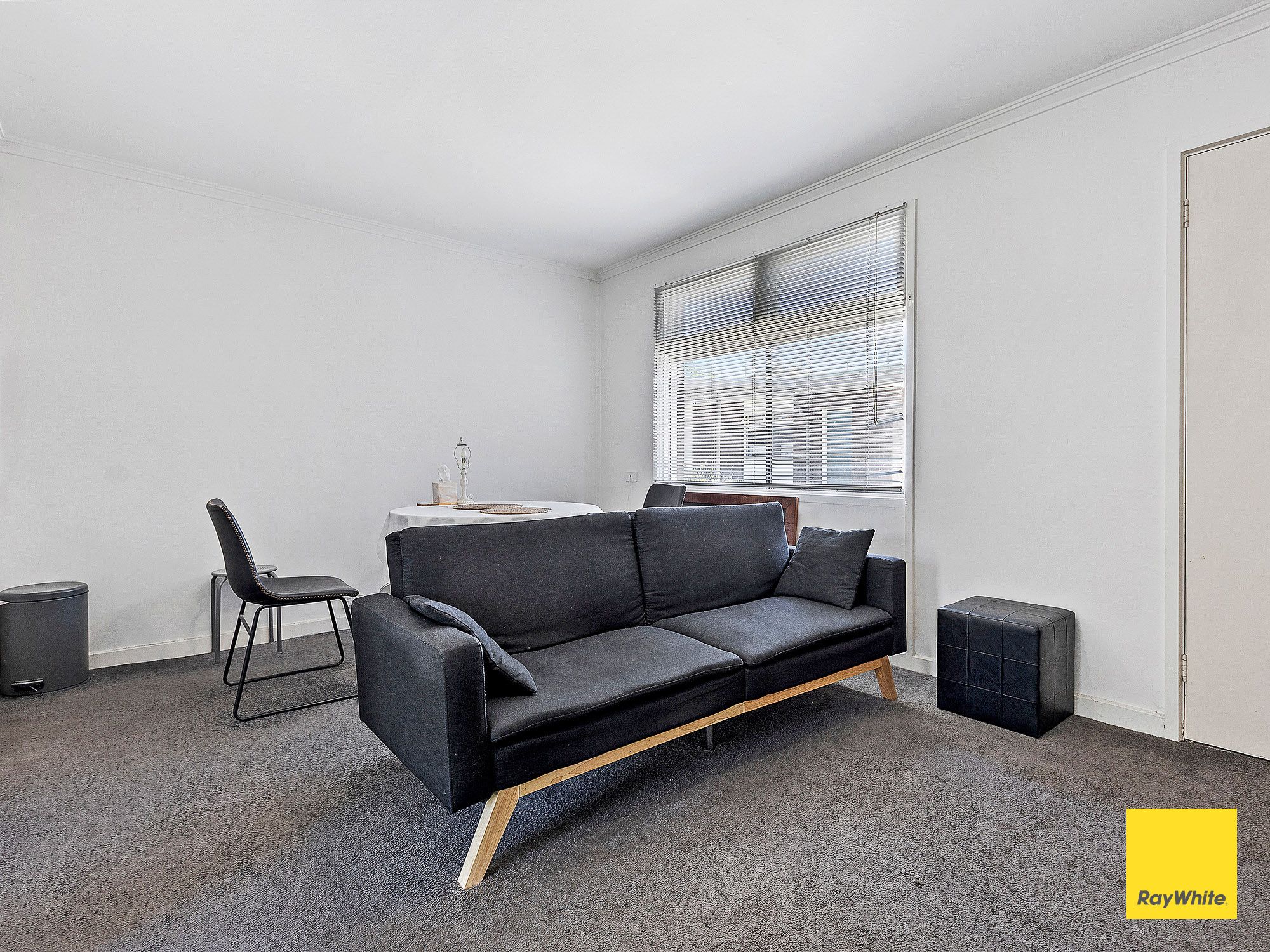 11/233-245 Barnard Street — photo 3 of 13