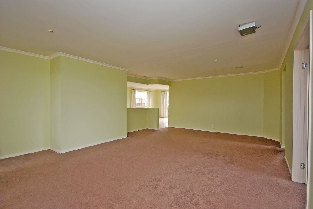 3 Oakbank Drive, Mount Helen, VIC 3350