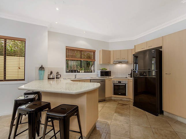 2/25 Hilda Street, Mermaid Beach, QLD 4218