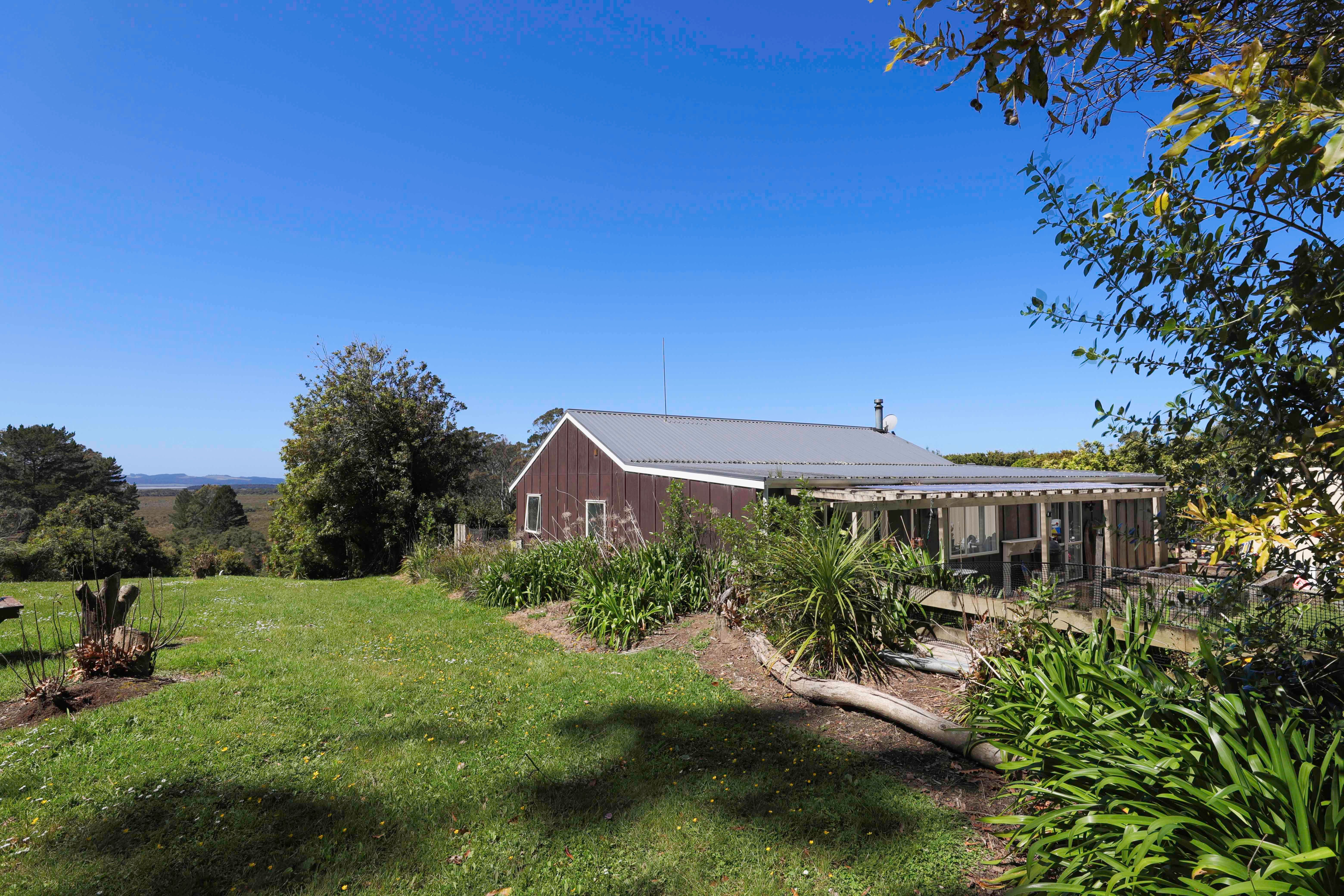 880 South Head Road, Helensville, Rodney