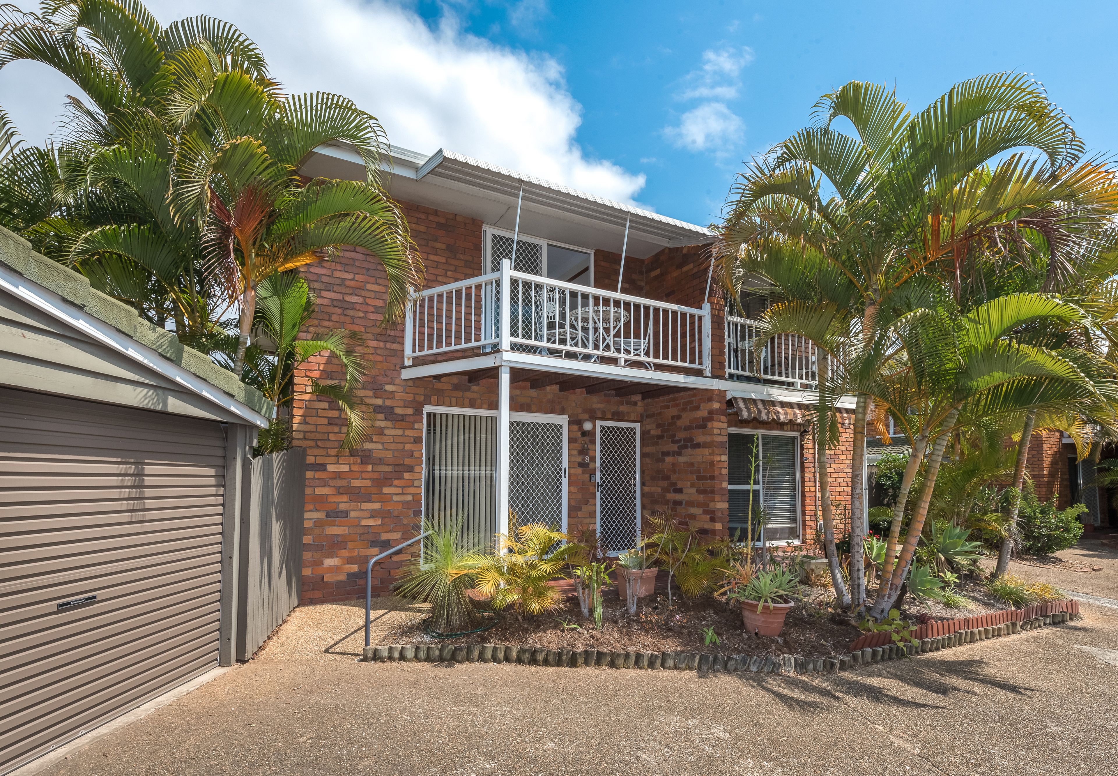 10 Hollywell Road, Biggera Waters QLD 4216