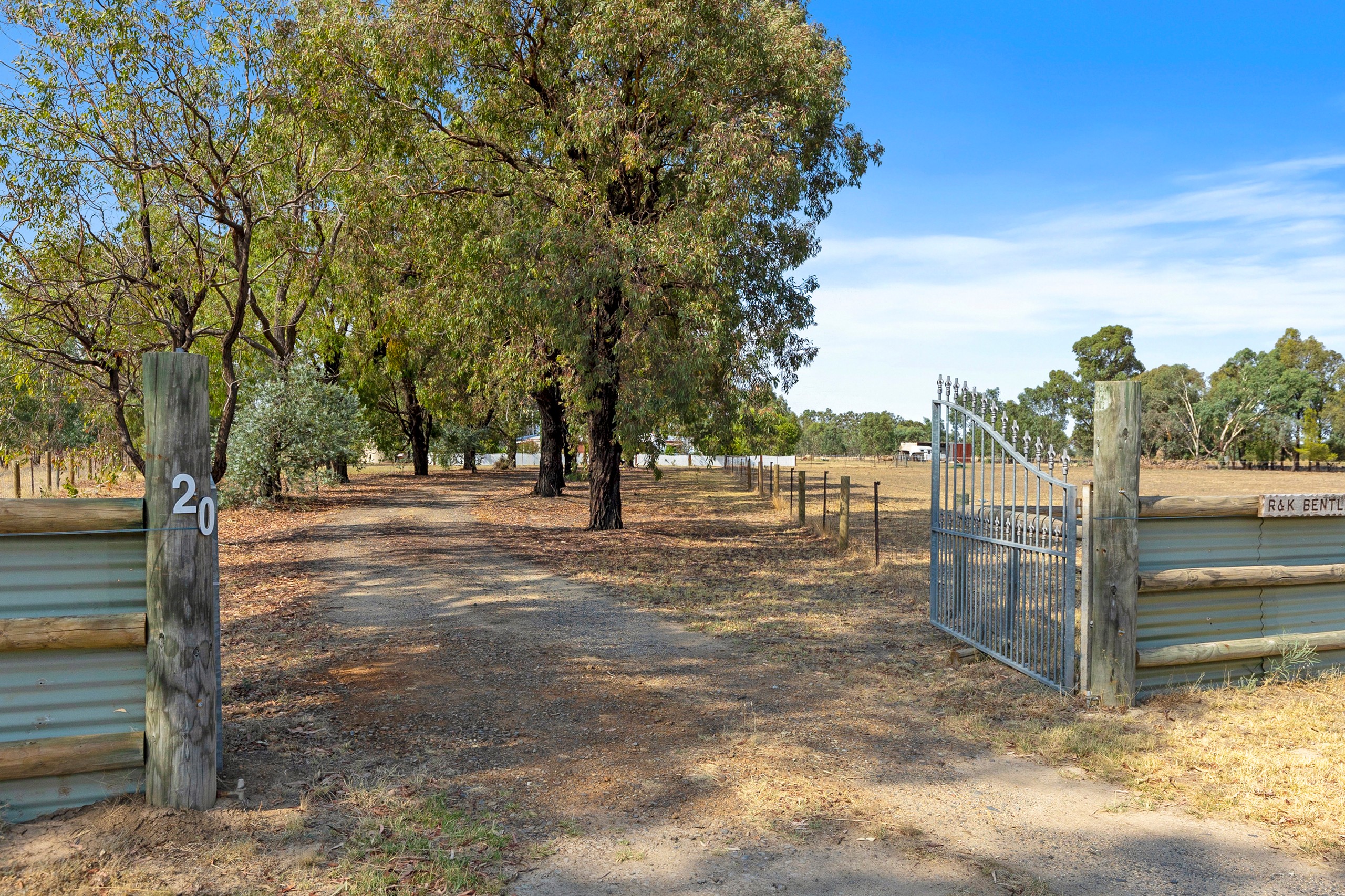 20 Ferris Street, Bearii, VIC 3641
